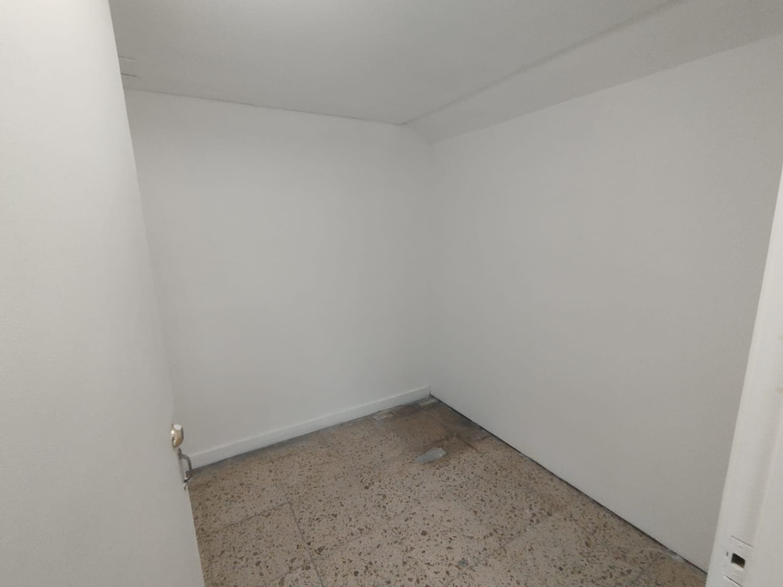 Local en arriendo en La Candelaria, Centro, Medellín — foto 5 de 17