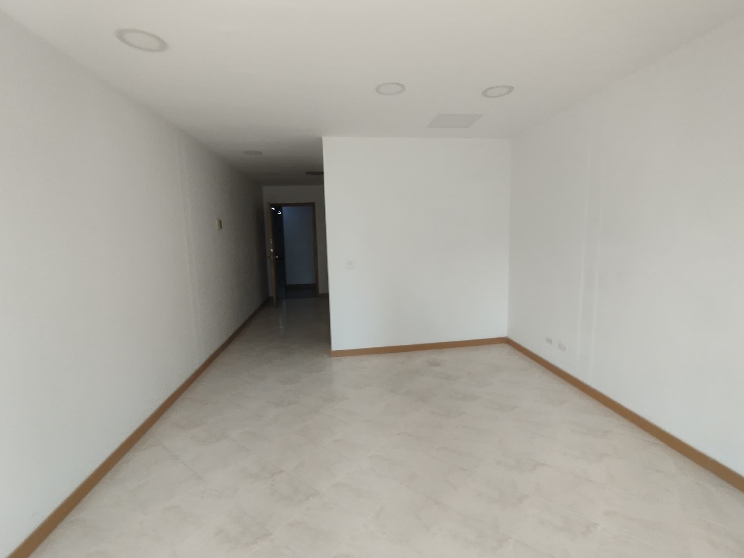 Oficina en arriendo en El Poblado, Medellín — foto 2 de 7