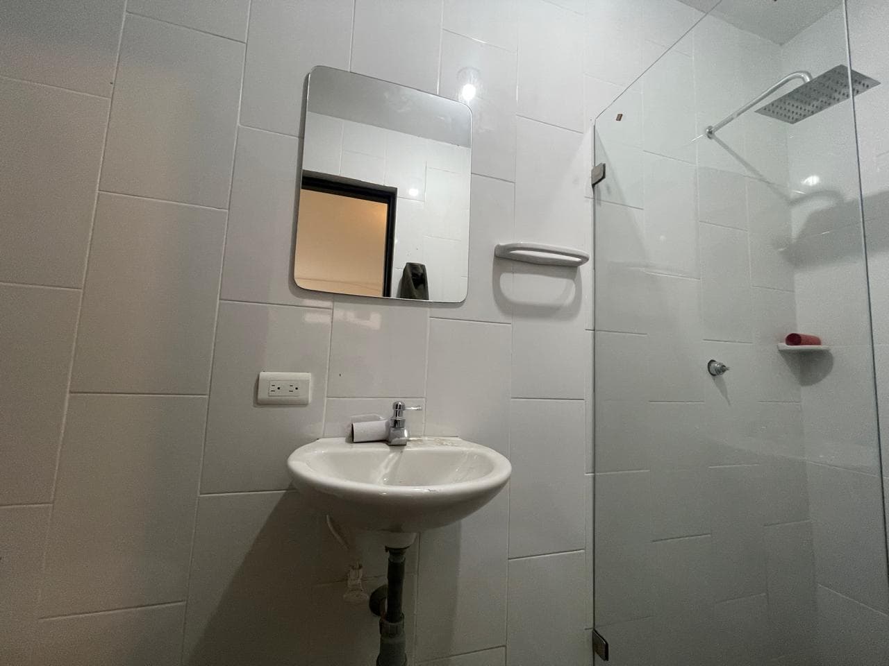 Casa Comercial en arriendo en Calasanz, La America, Medellín — foto 2 de 20