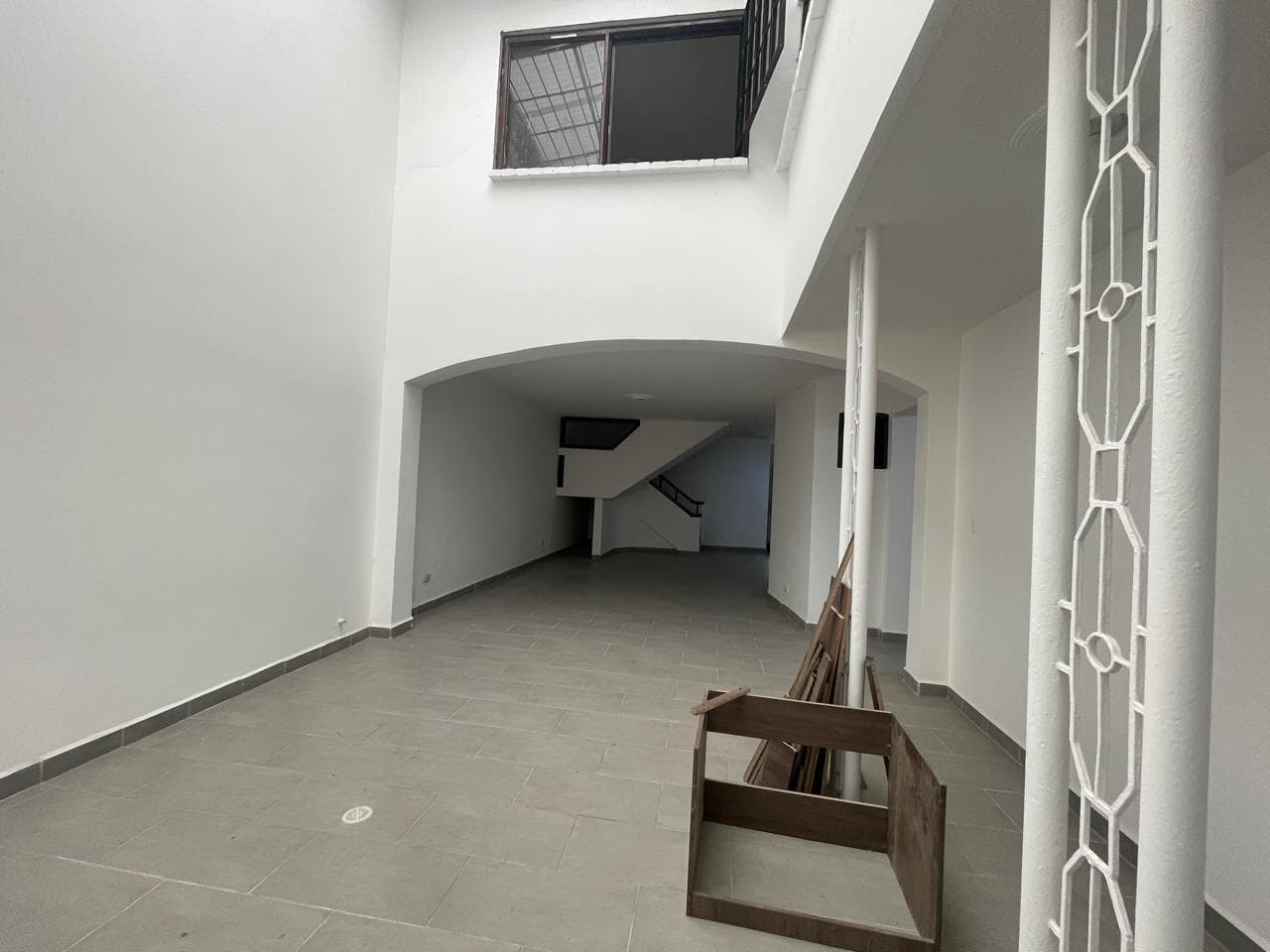 Casa Comercial en arriendo en Calasanz, La America, Medellín — foto 5 de 20