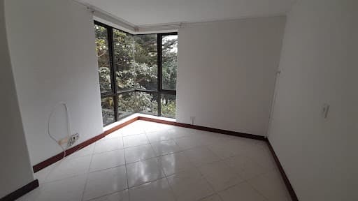 Apartamento en arriendo en San Lucas, El Poblado, Medellín — foto 4 de 13