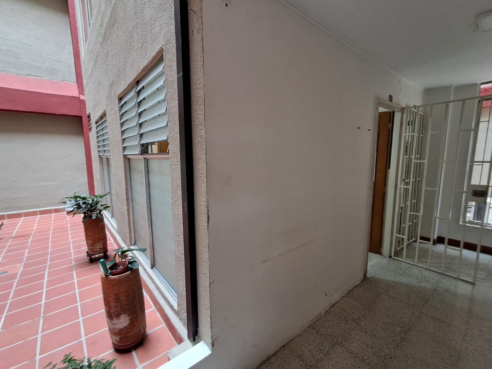 Oficina en arriendo en La Floresta, La America, Medellín — foto 4 de 14