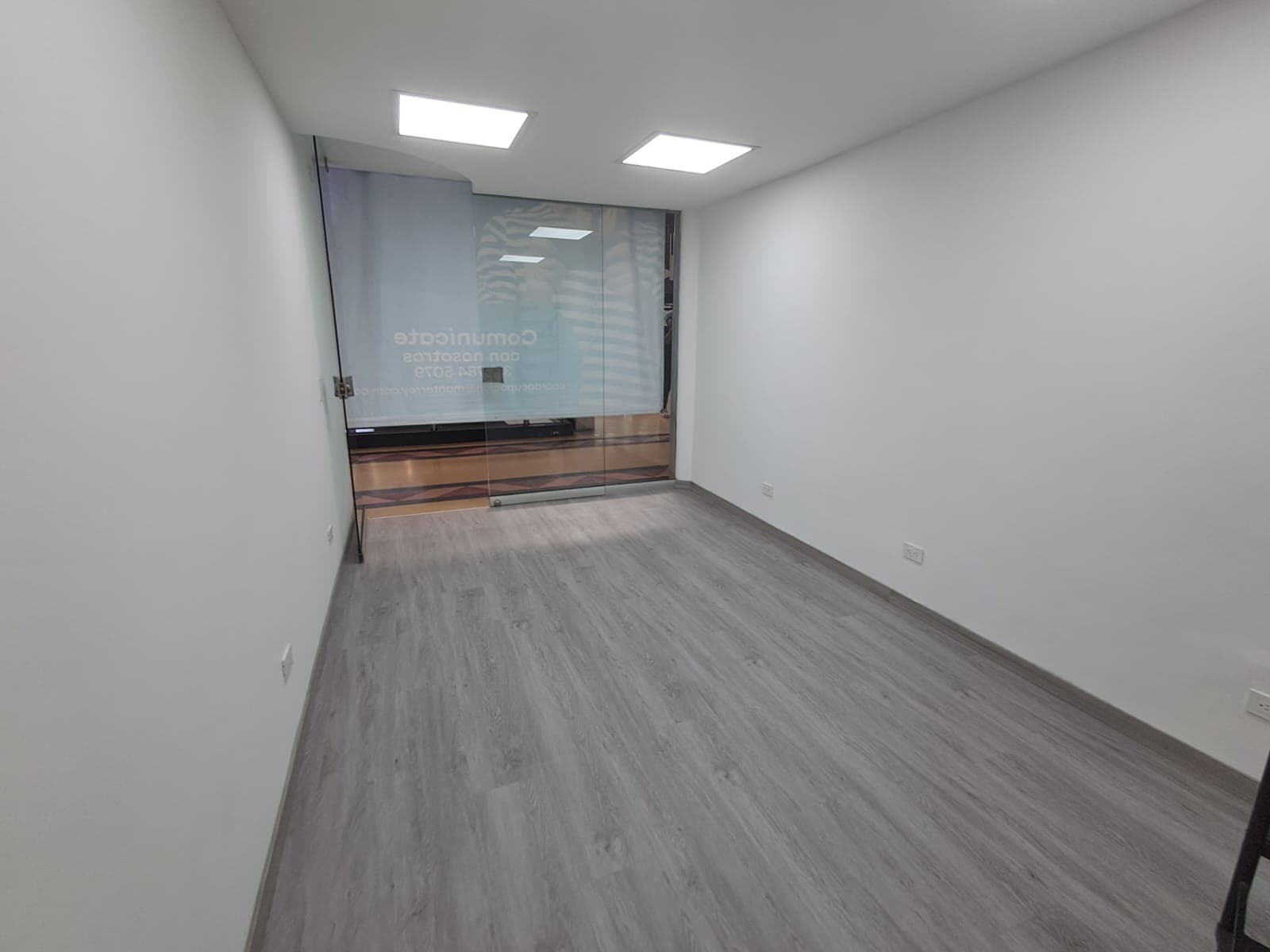 Local en arriendo en El Poblado, Medellín — foto 3 de 8