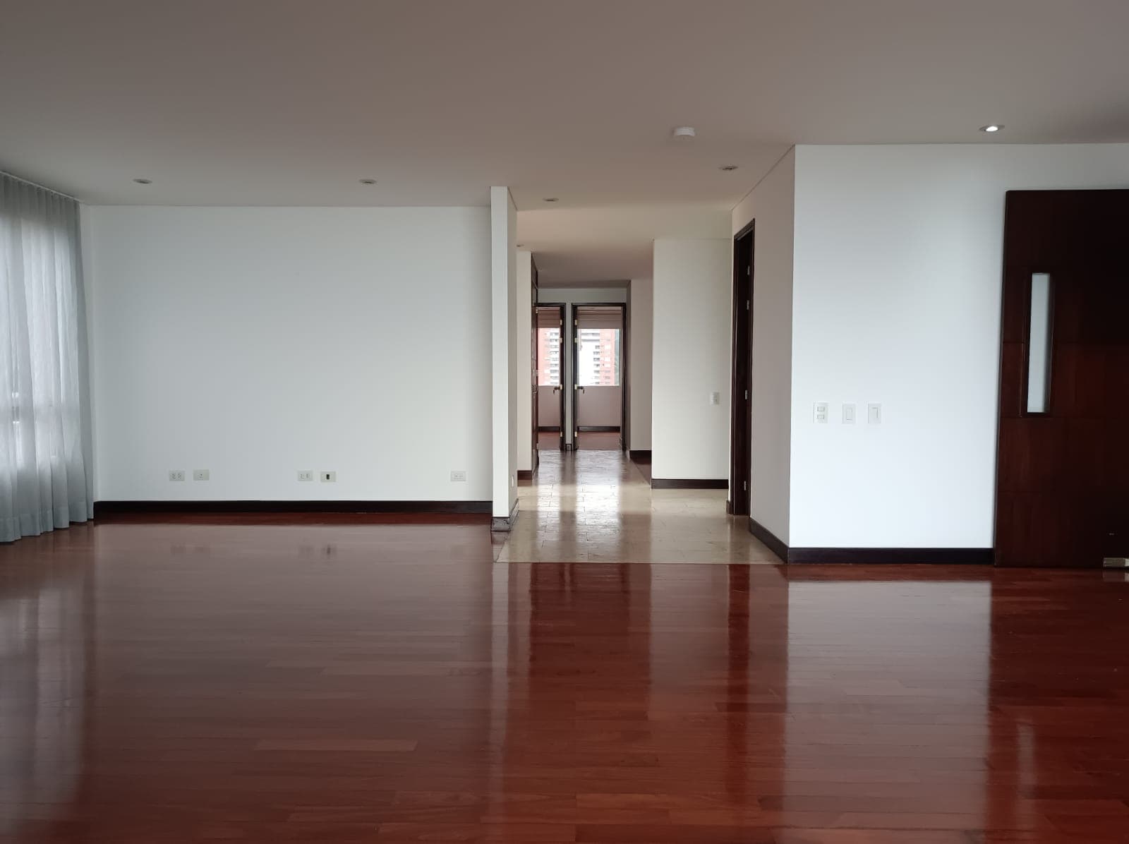Apartamento en arriendo en Medellín — foto 3 de 13