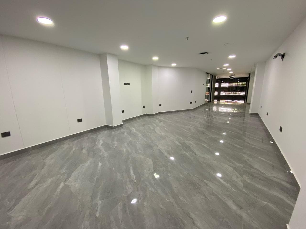 Local en arriendo en La Palma, Belen, Medellín — foto 2 de 9