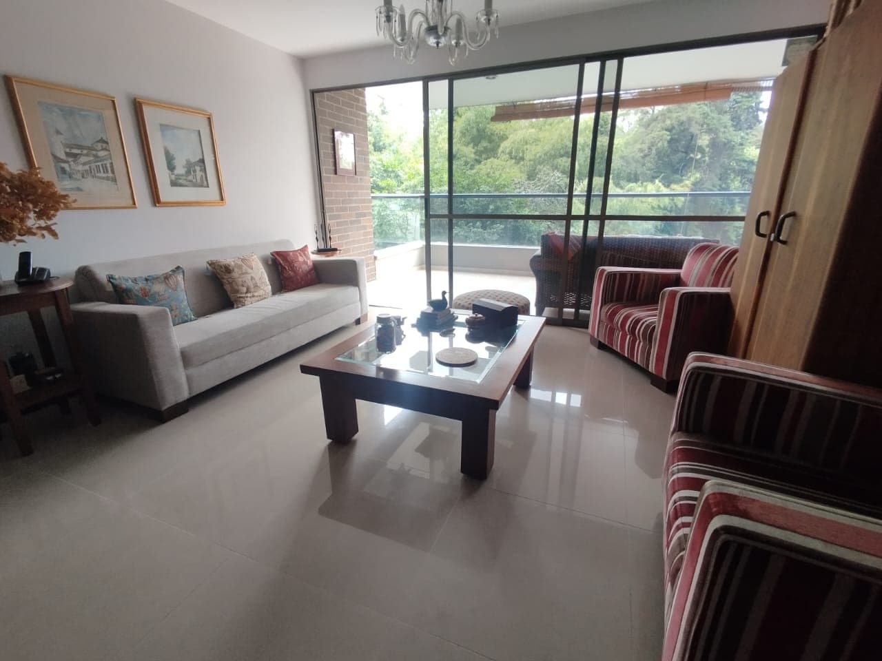 Apartamento en arriendo en La Frontera, El Poblado, Medellín — foto 3 de 15