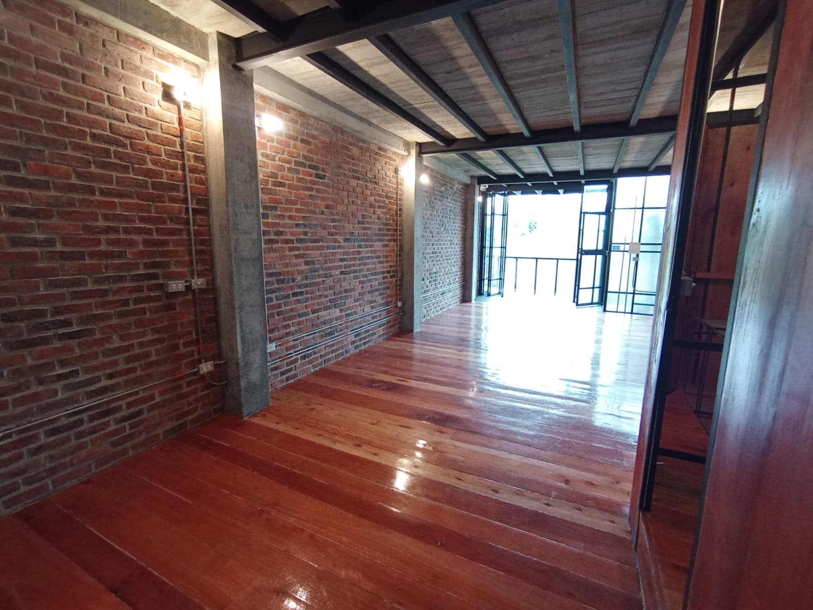 Oficina en arriendo en Rionegro — foto 2 de 8
