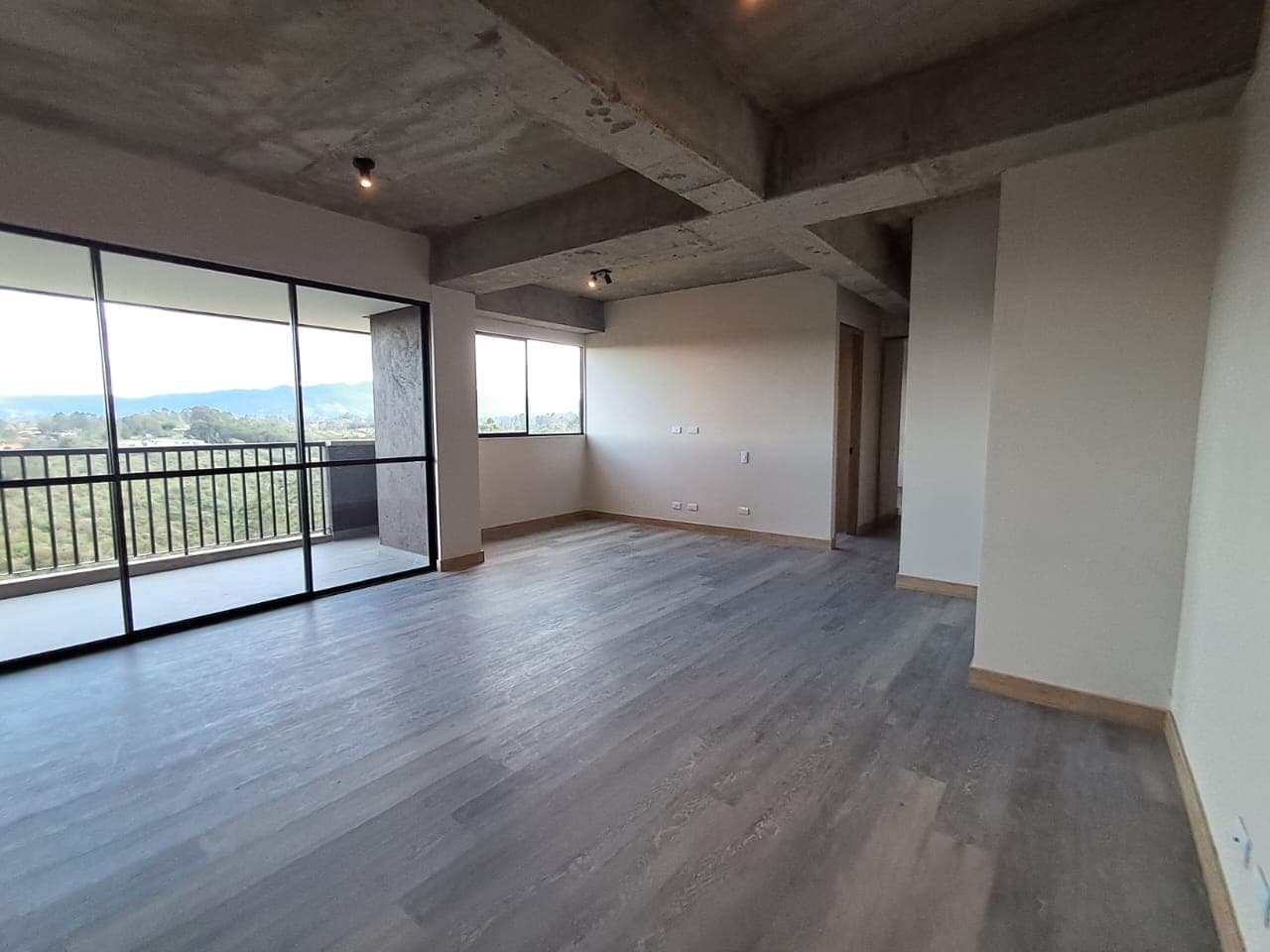 Apartamento en arriendo en San Antonio De Pereira, Rionegro — foto 3 de 12