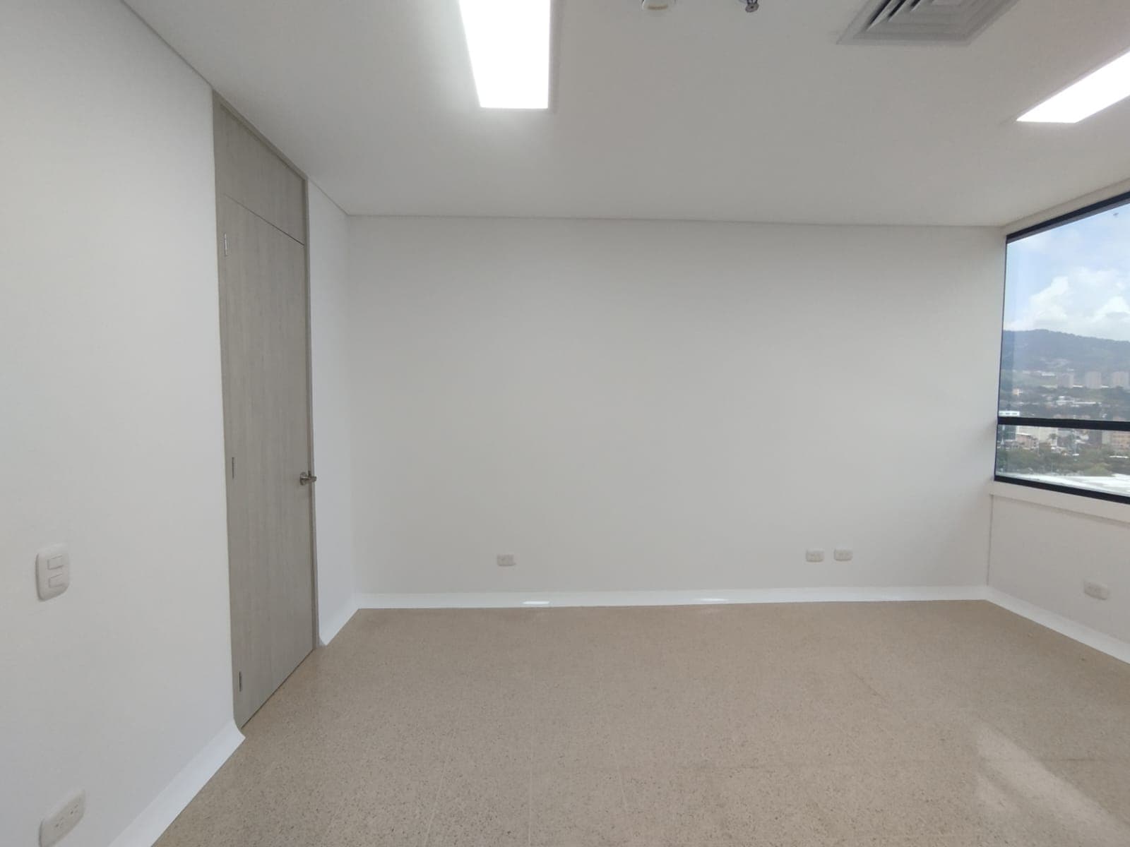 Consultorio en arriendo en Las Vegas, Envigado — foto 5 de 13