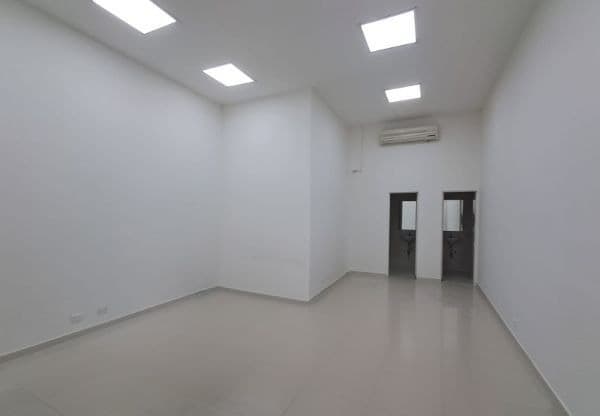 Oficina en arriendo en El Poblado, Medellín — foto 3 de 8