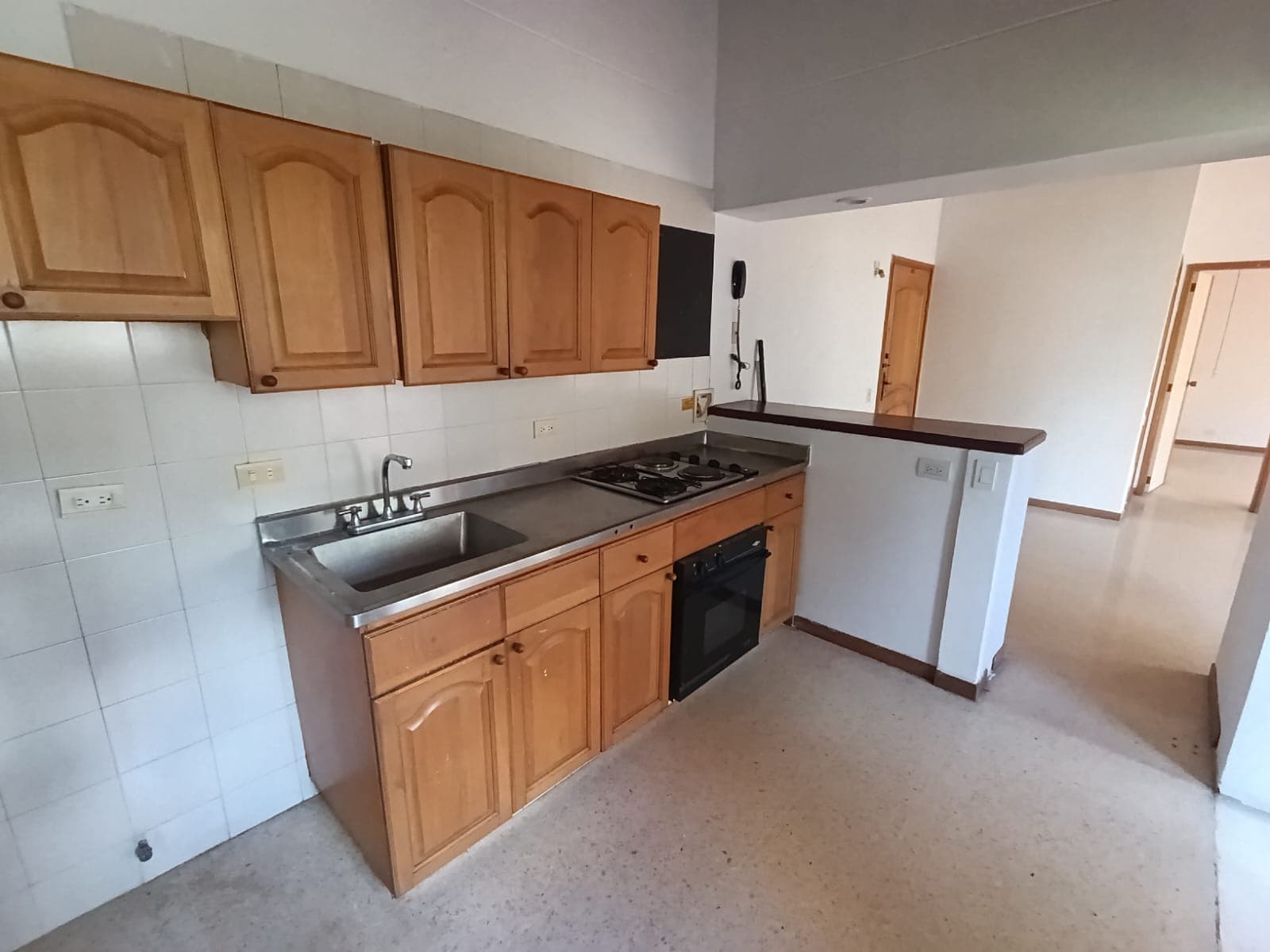 Apartamento en arriendo en La Frontera Campestre, El Poblado, Medellín — foto 2 de 16