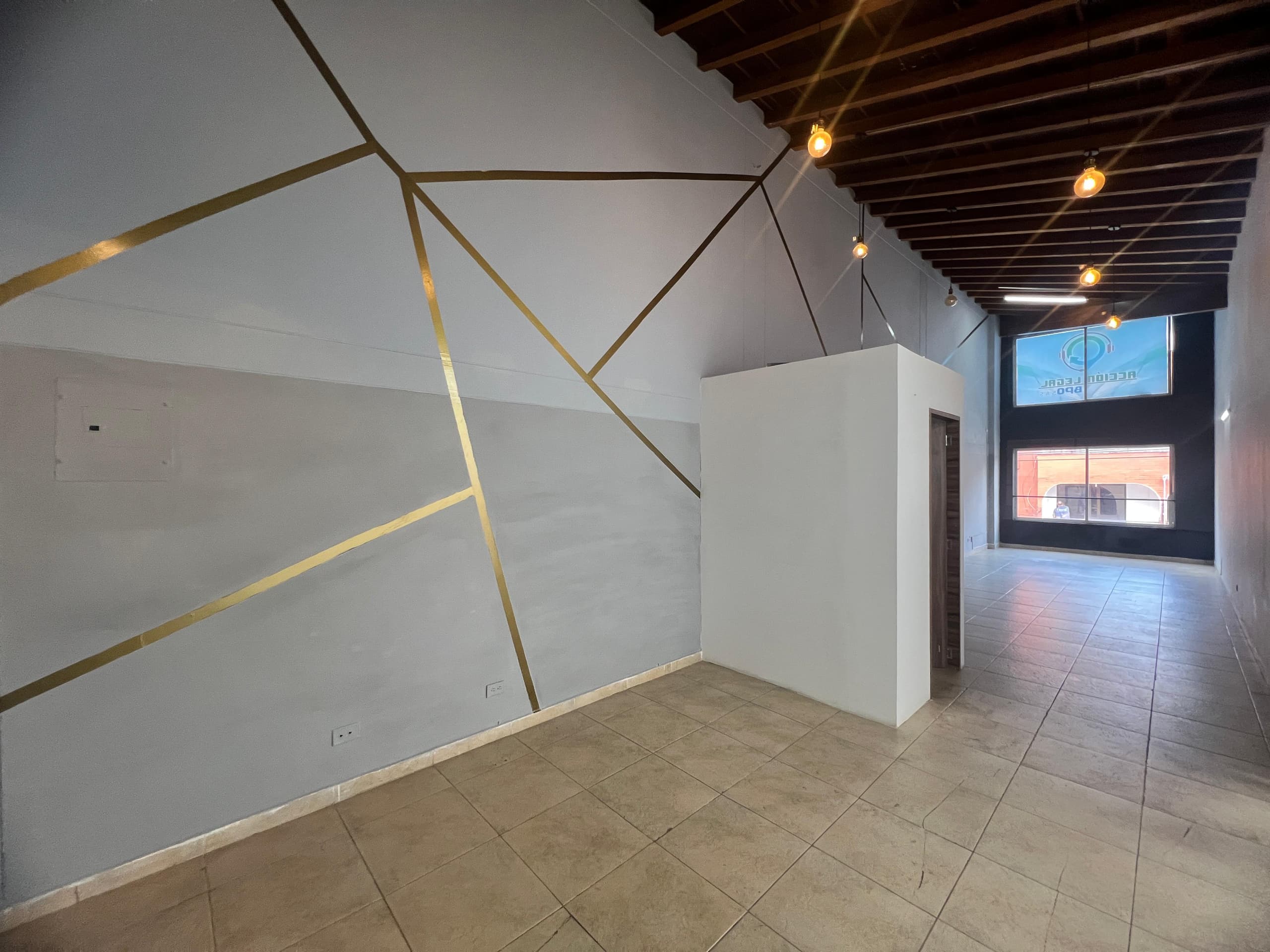 Local en arriendo en Caldas — foto 5 de 10