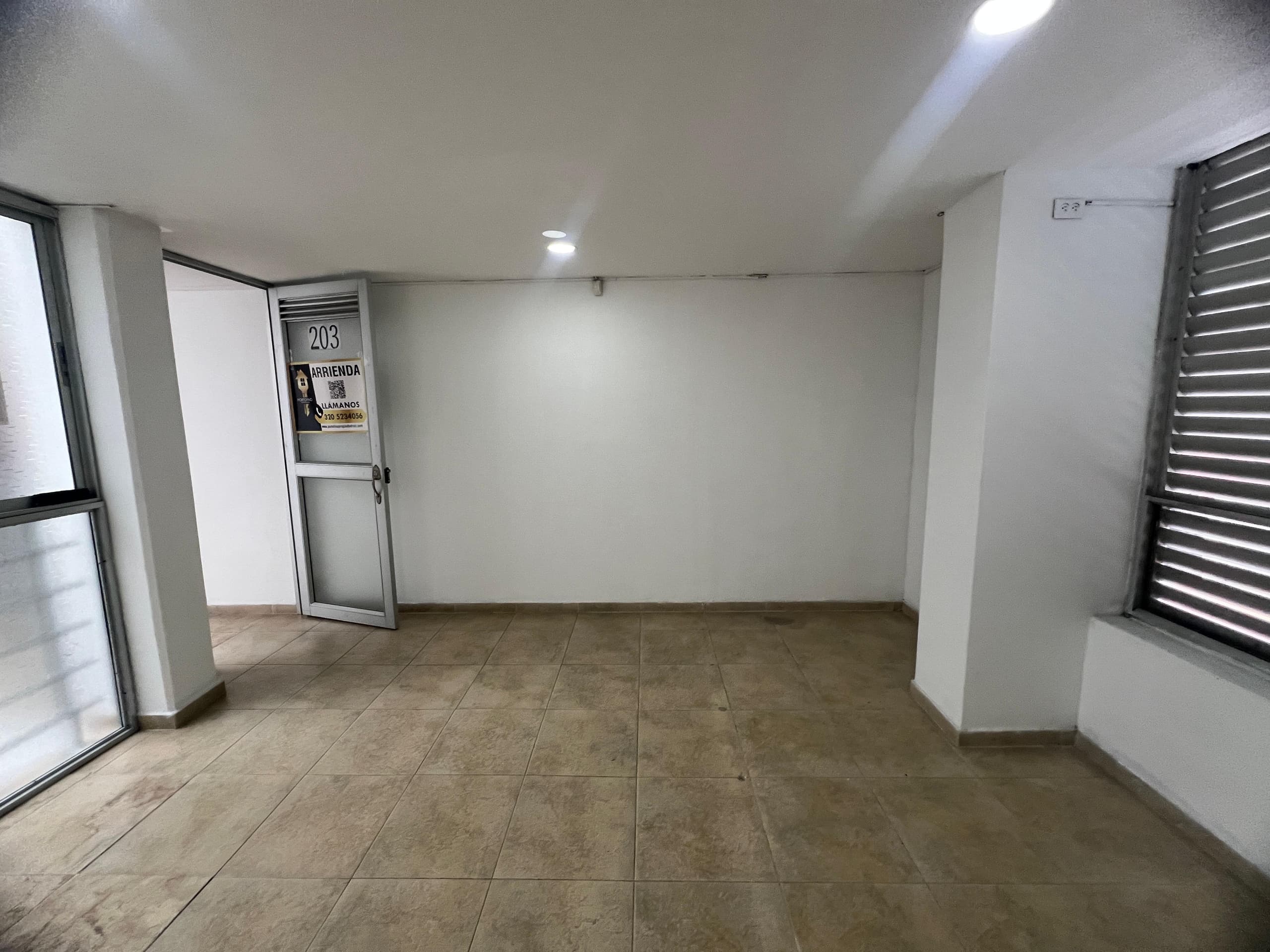 Local en arriendo en Caldas — foto 3 de 7