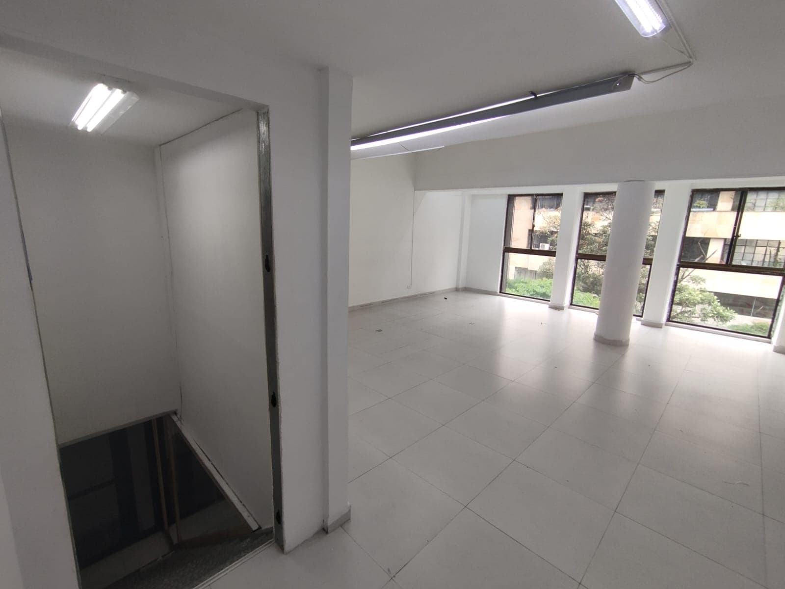 Local en arriendo en La Candelaria, Centro, Medellín — foto 4 de 13