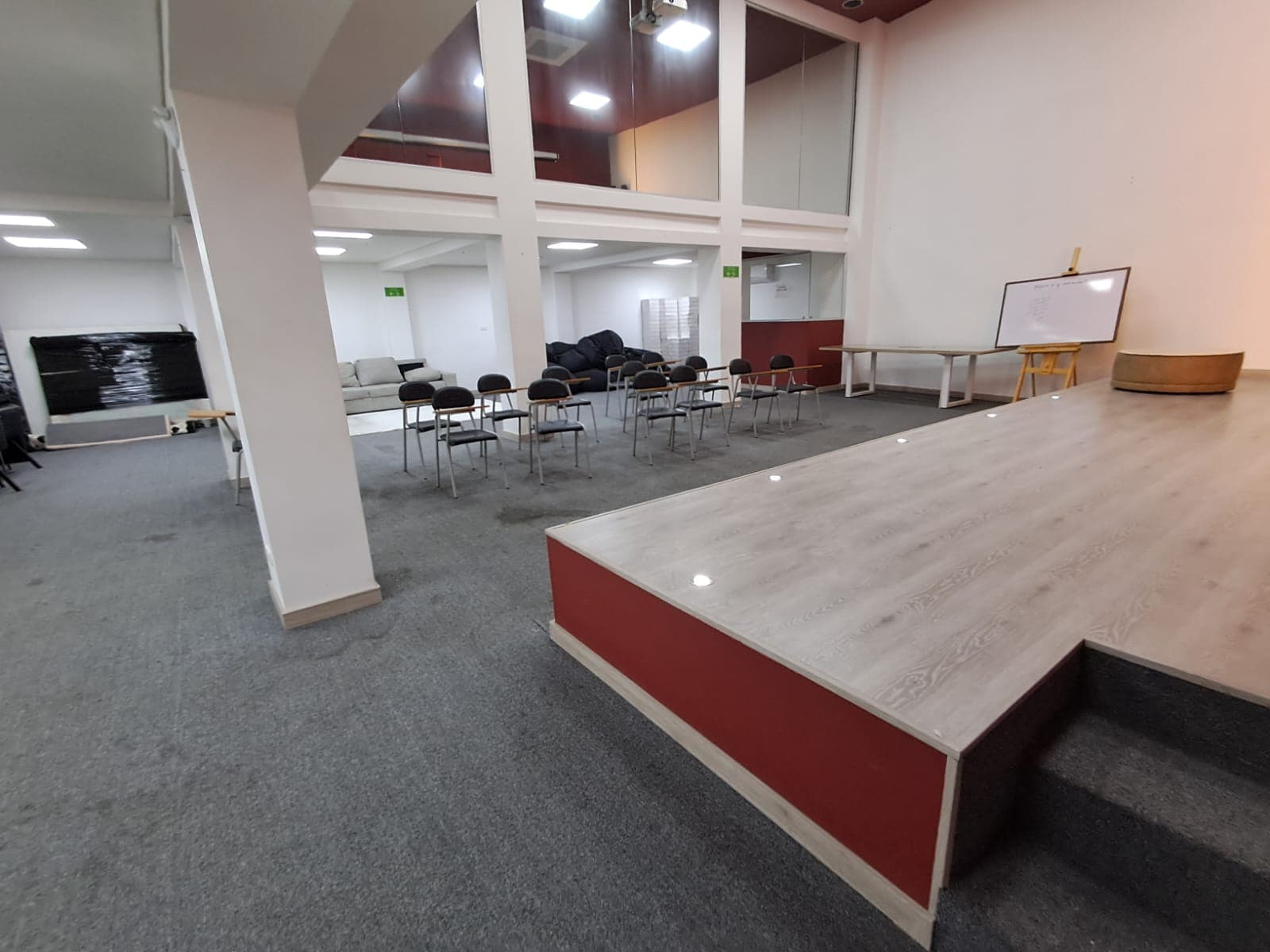 Casa Comercial en arriendo en Laureles, Medellín — foto 3 de 20