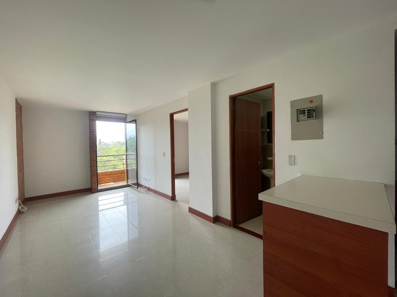 Apartaestudio en arriendo en San Joaquín, Laureles, Medellín — foto 2 de 10