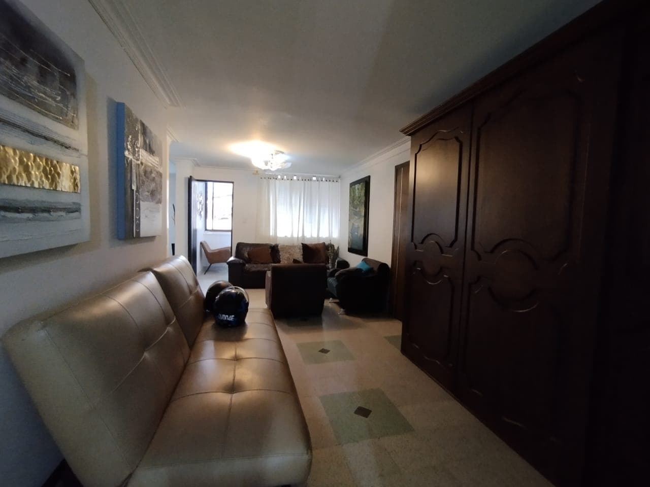 Casa Comercial en arriendo en Florida Nueva, Laureles, Medellín — foto 1 de 18