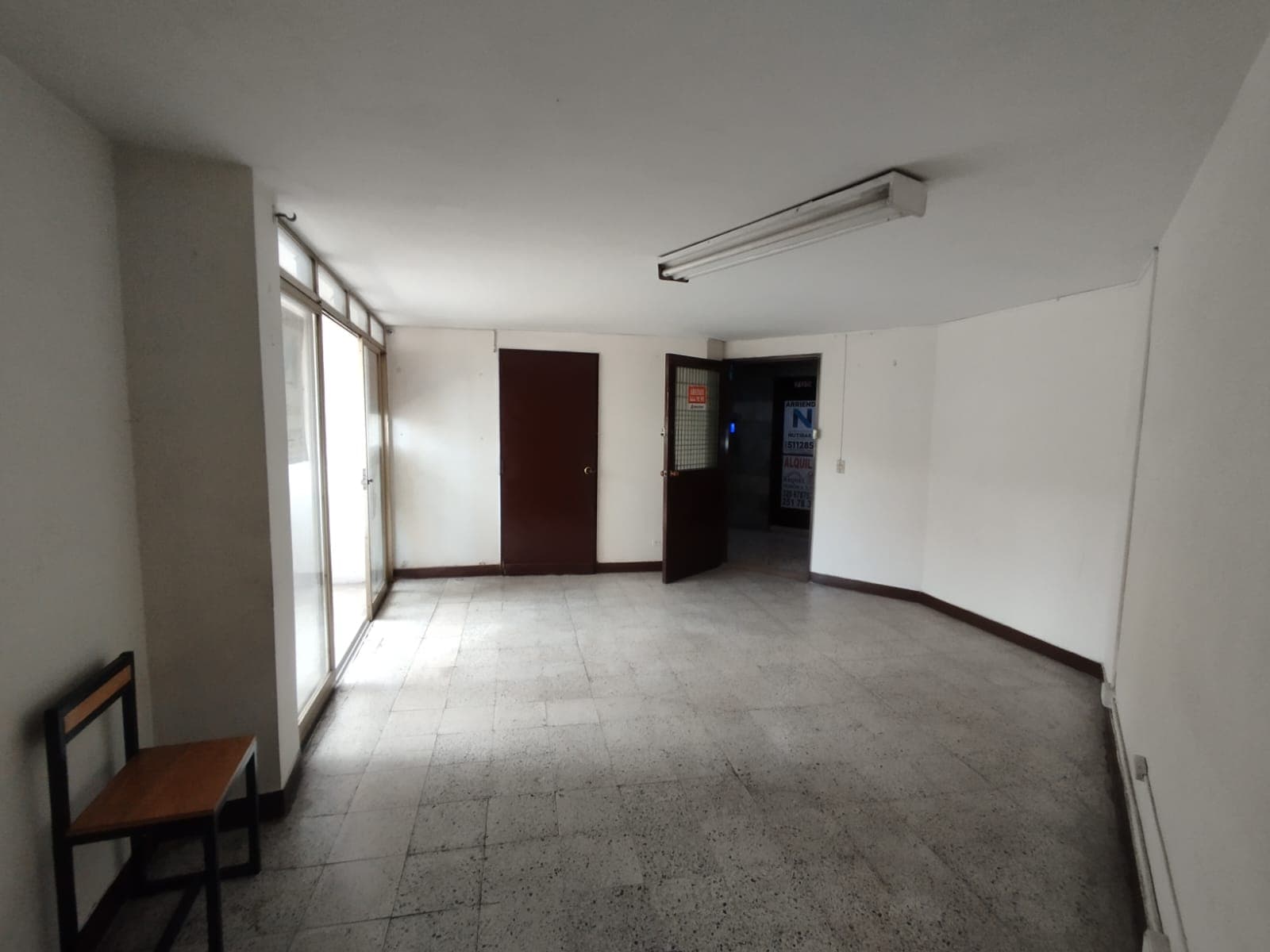 Oficina en arriendo en La Candelaria, Centro, Medellín — foto 3 de 10
