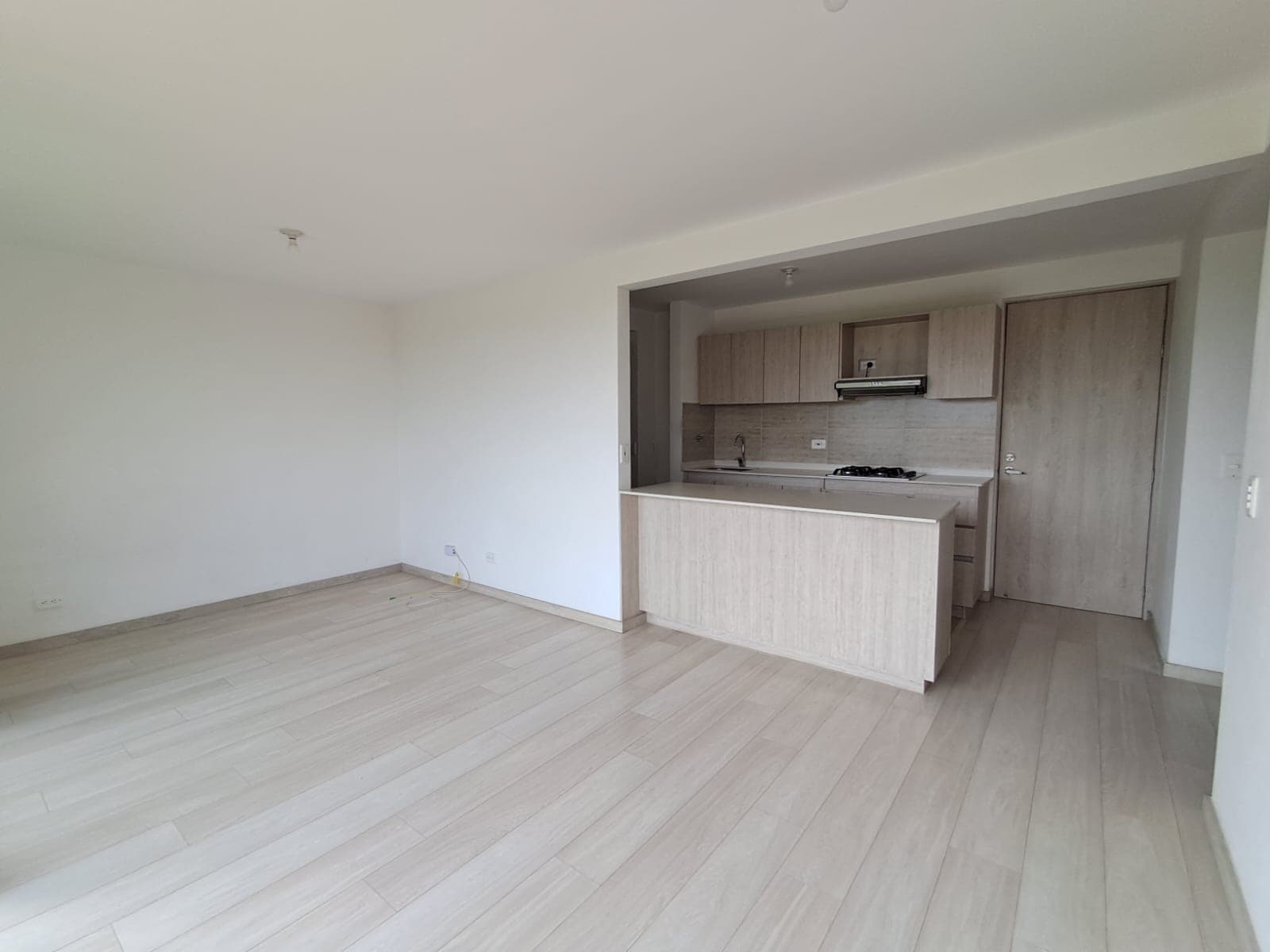 Apartamento en arriendo en San Antonio de Pereira, Rionegro — foto 3 de 14