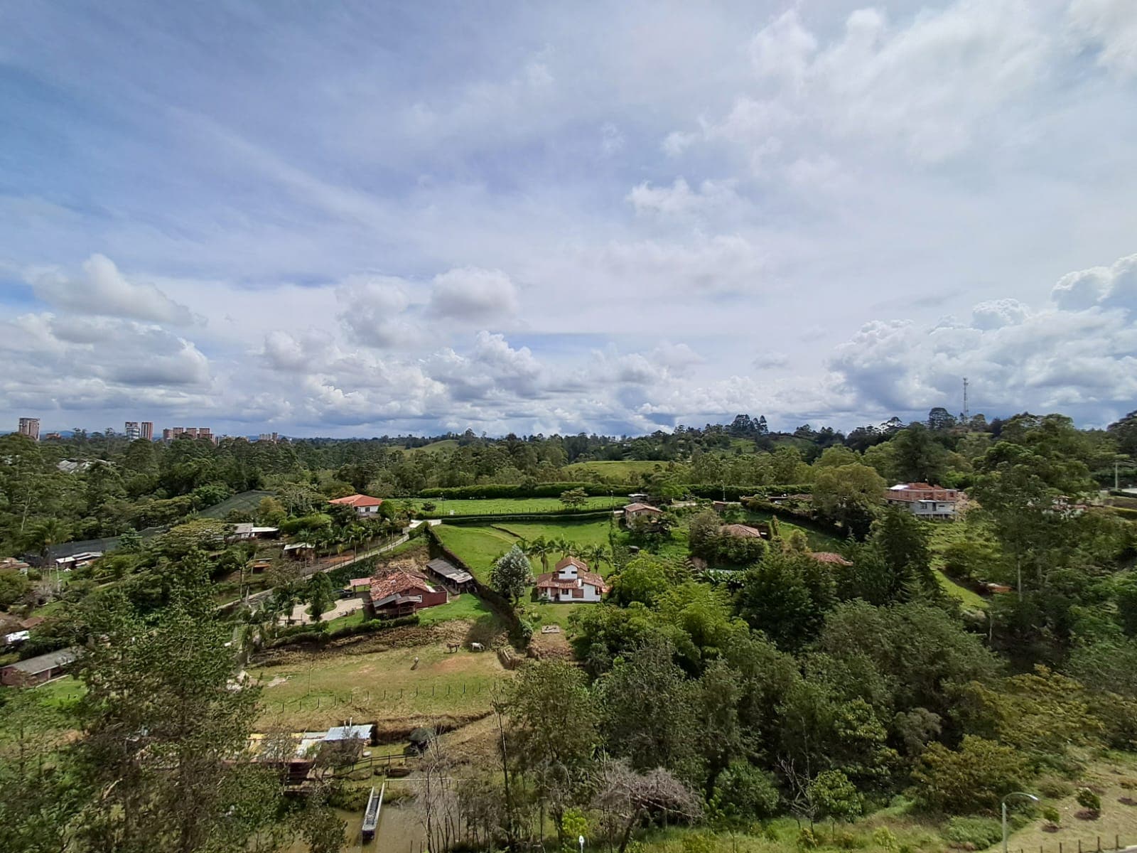Apartamento en arriendo en San Antonio de Pereira, Rionegro — foto 4 de 14