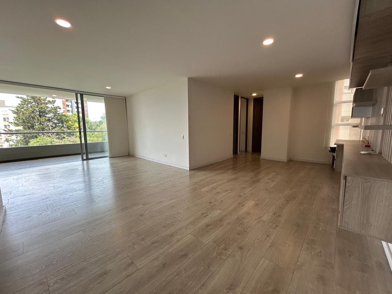Apartamento en arriendo en Cumbres, Envigado — foto 4 de 10