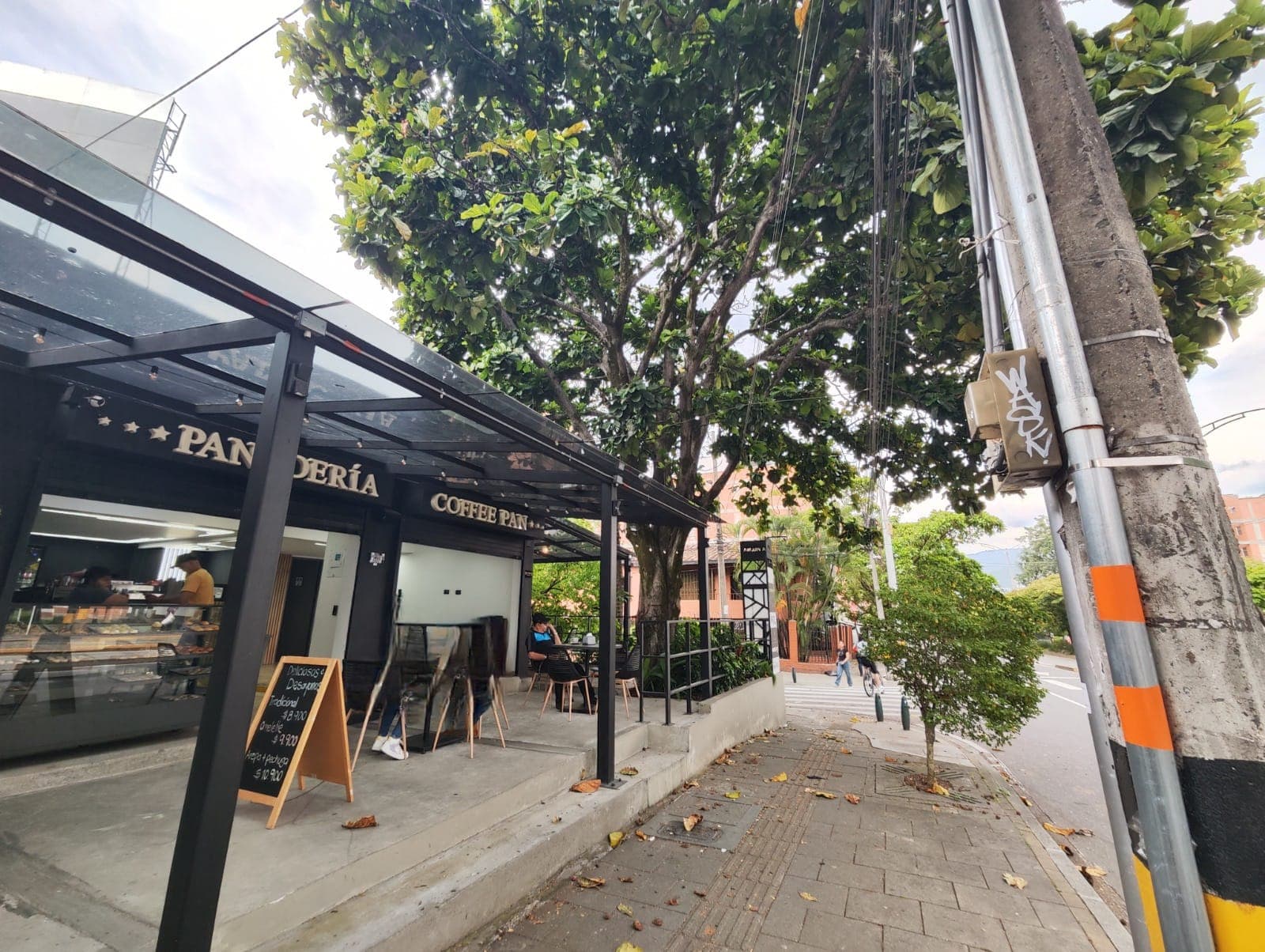 Local en arriendo en La Palma, Belen, Medellín — foto 5 de 10