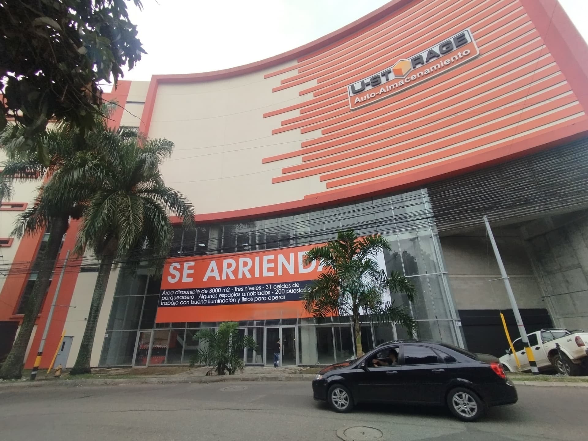 Local en arriendo en Barrio Colombia, El Poblado, Medellín — foto 1 de 20