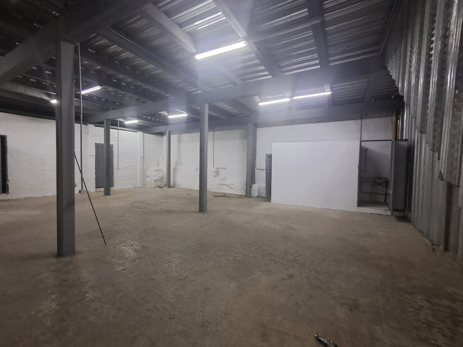 Bodega en arriendo en Las Palmas, Centro, Medellín — foto 3 de 8