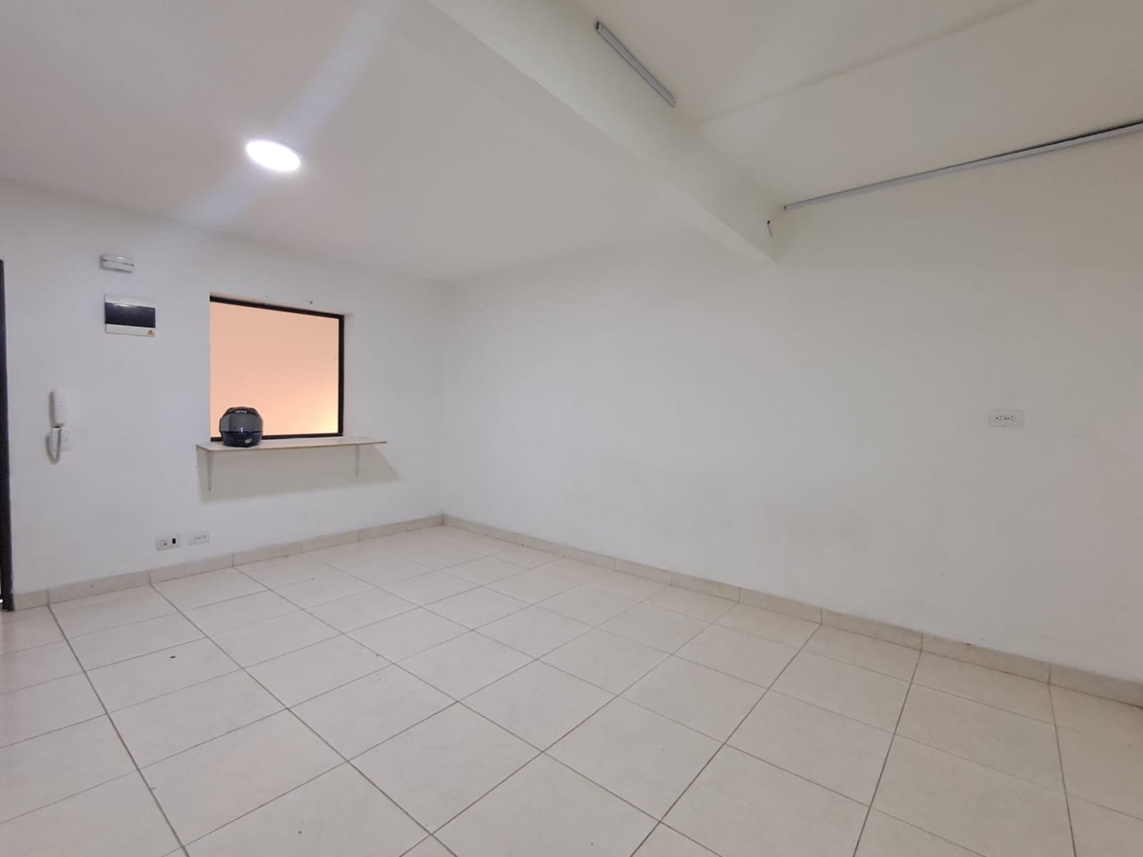 Apartamento en arriendo en Conquistadores, Laureles, Medellín — foto 2 de 16
