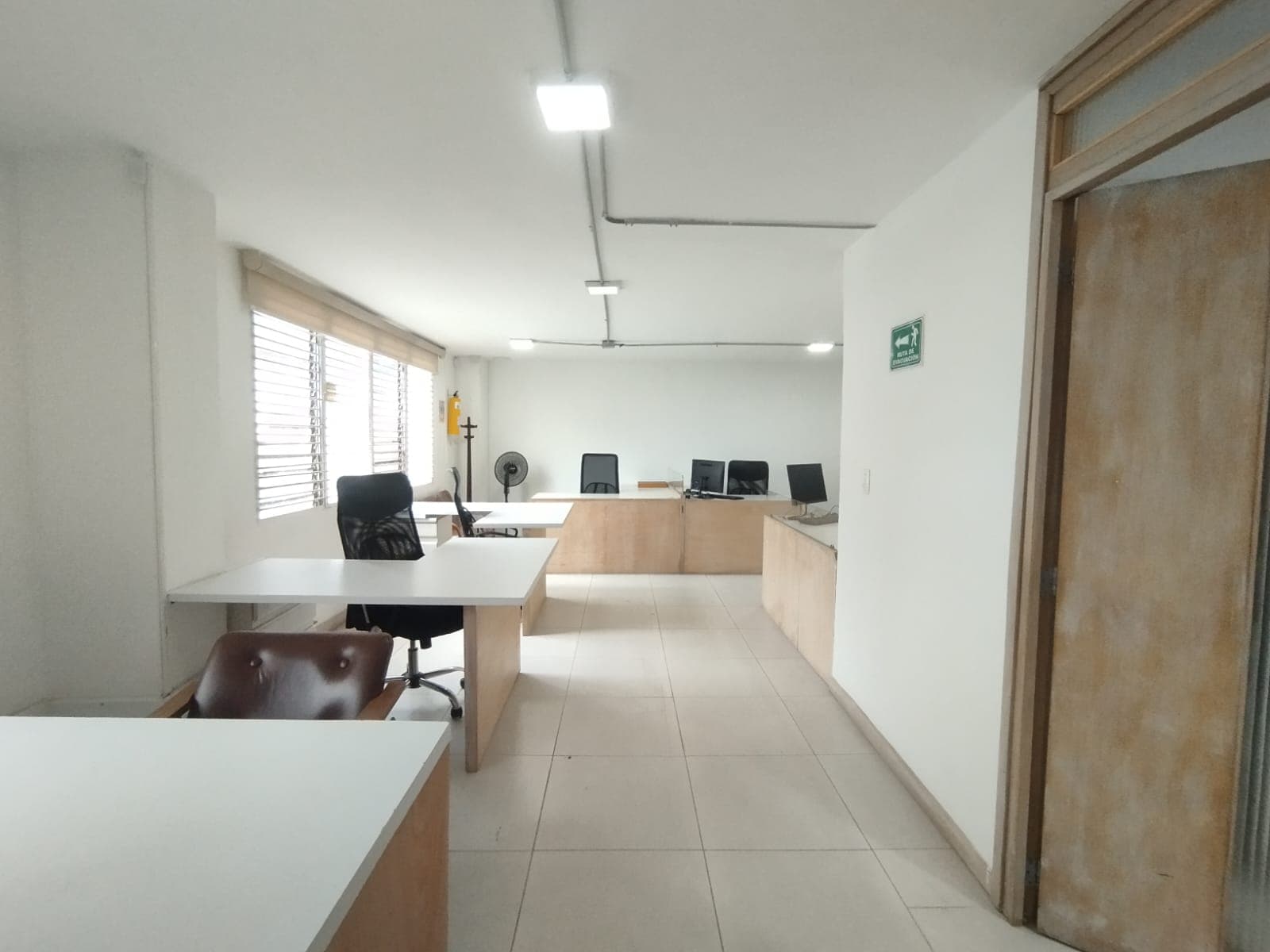 Oficina en arriendo en Florida Nueva, Laureles, Medellín — foto 2 de 11