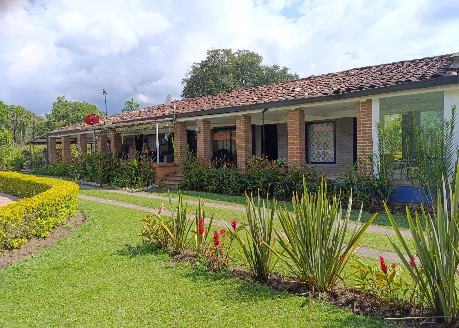 Casa Campestre en arriendo en Via Condina, Pereira — foto 1 de 16