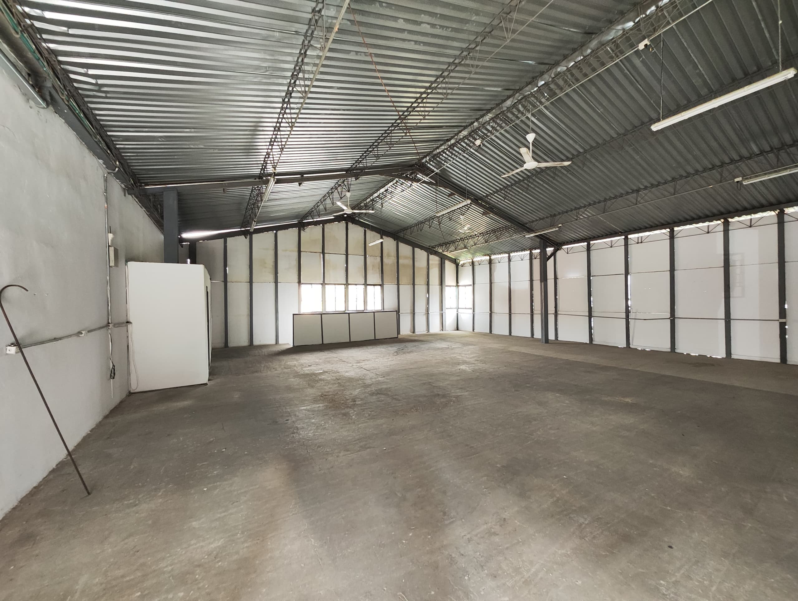 Bodega en arriendo en Las Palmas, Centro, Medellín — foto 2 de 17