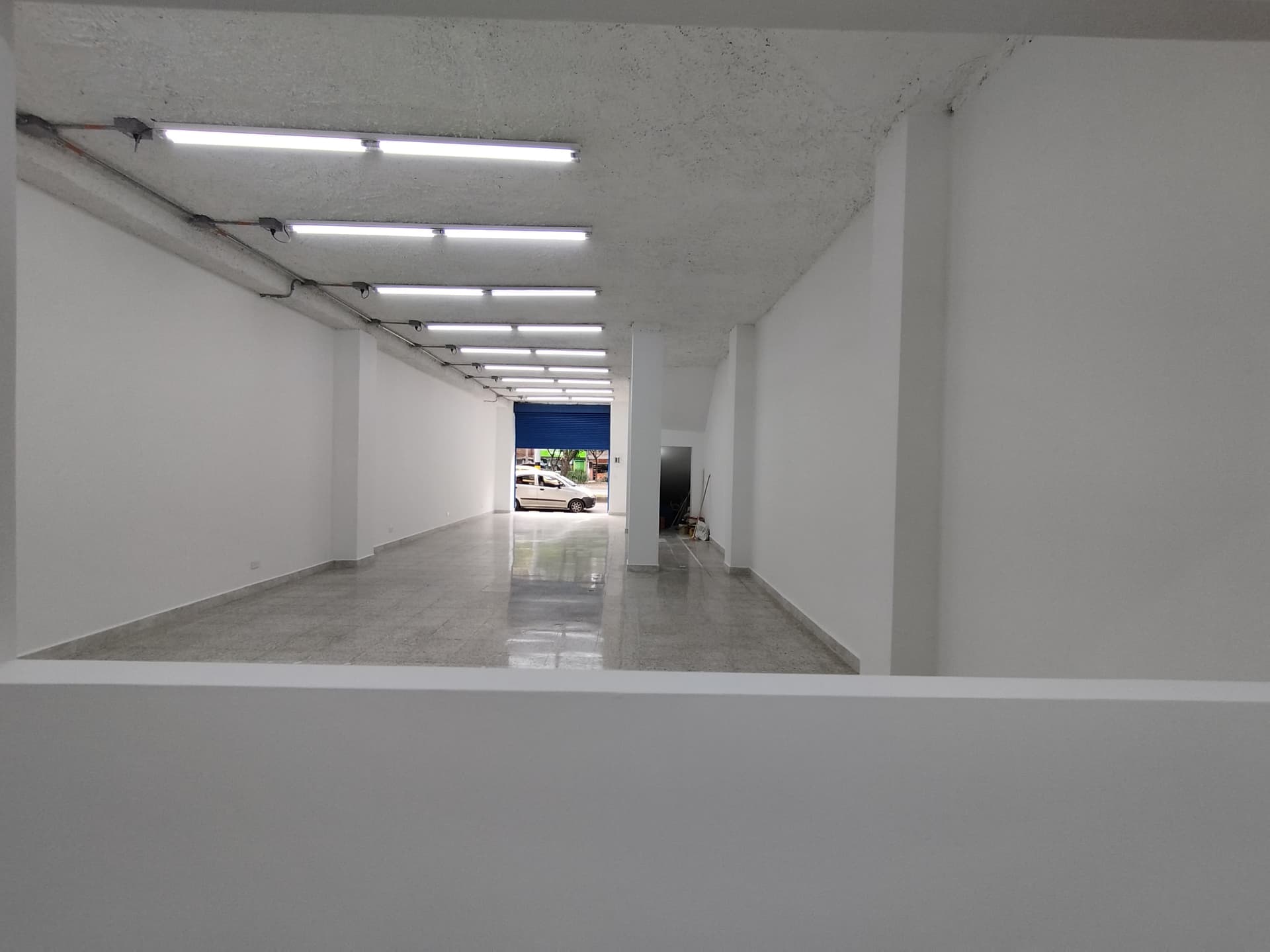 Local en arriendo en Cristo Rey, Guayabal, Medellín — foto 1 de 10