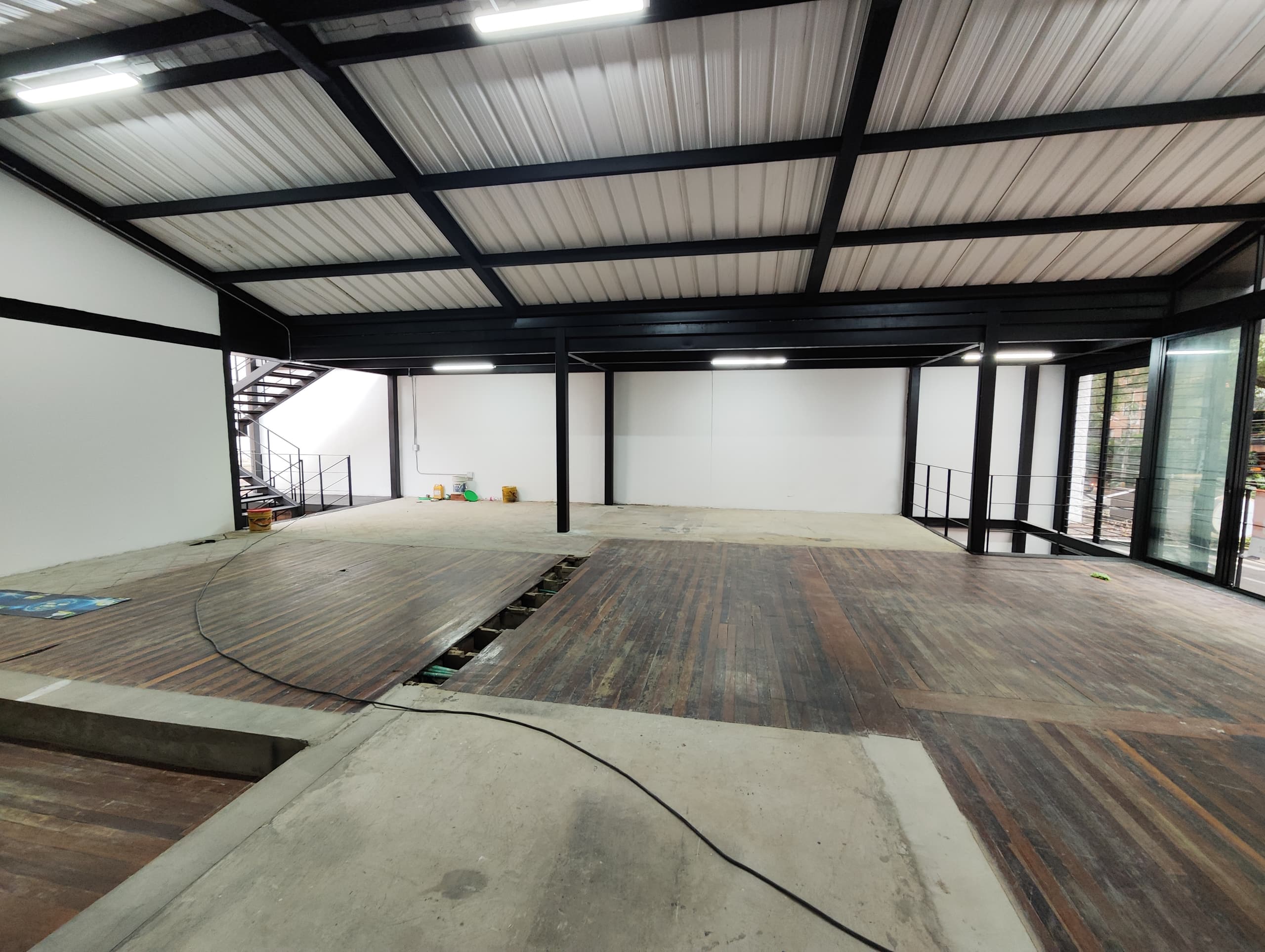 Local en arriendo en Laureles, Medellín — foto 4 de 16