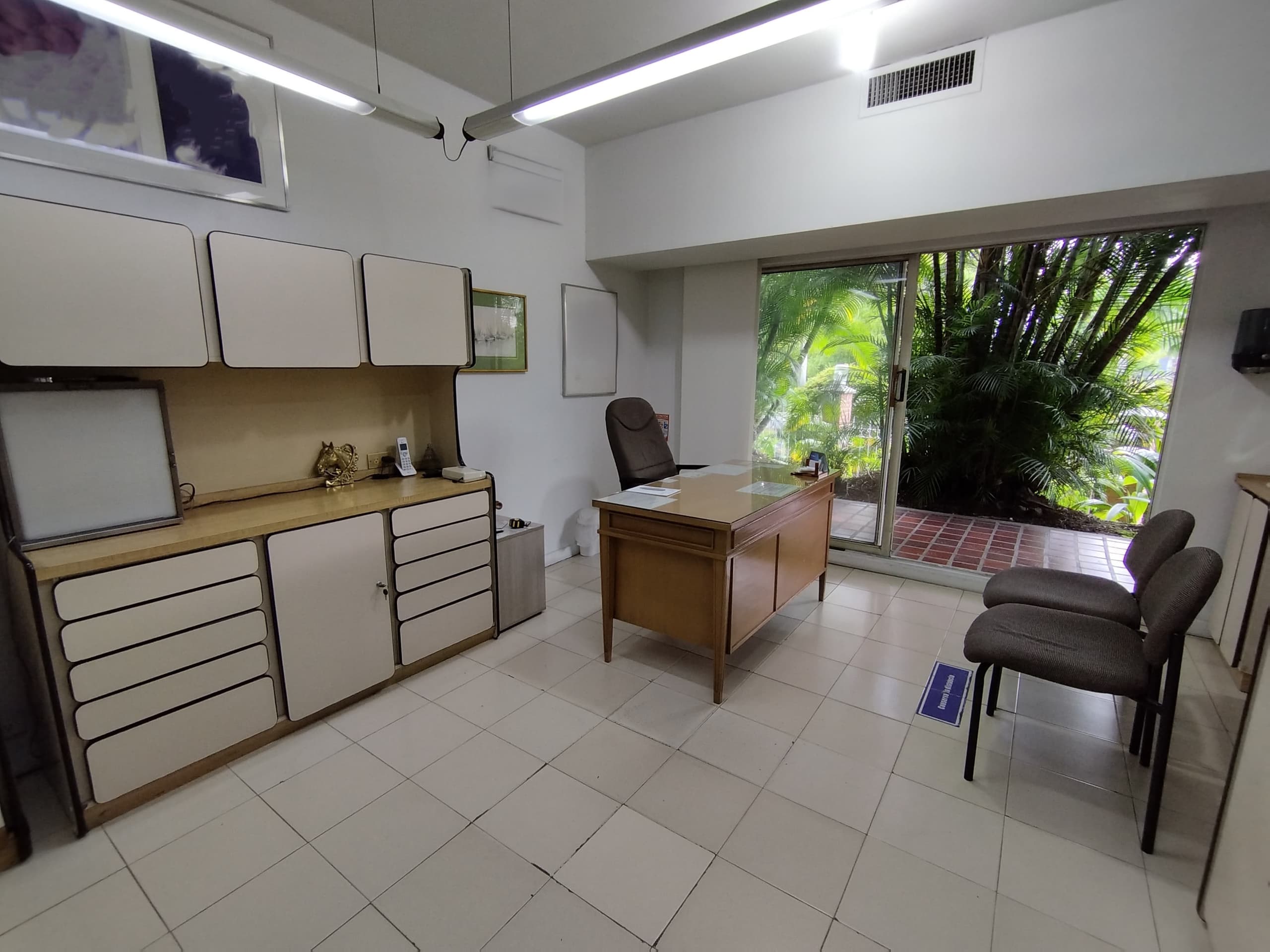Oficina en arriendo en Milla De Oro, El Poblado, Medellín — foto 3 de 12