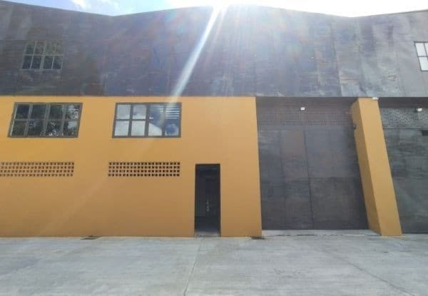 Bodega en arriendo en Caldas — foto 1 de 13