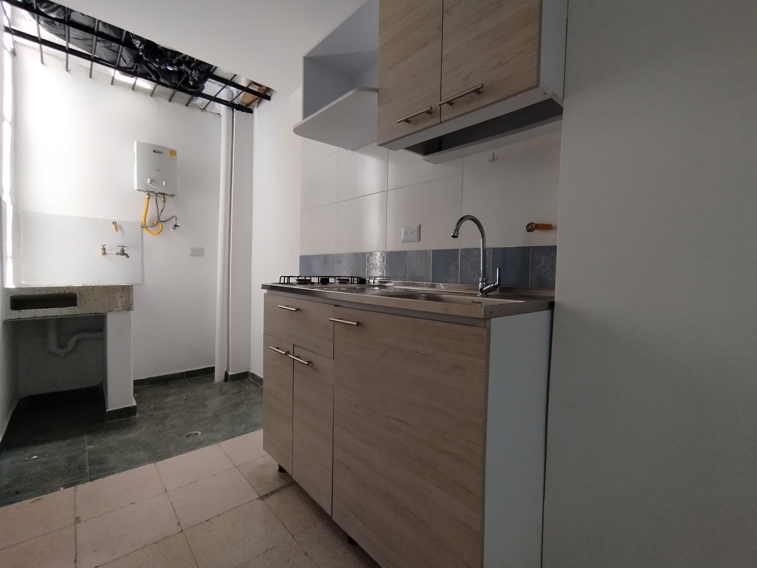 Oficina en arriendo en La Magnolia, Envigado — foto 4 de 8