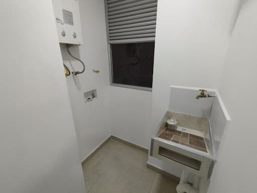 Apartaestudio en arriendo en El Nogal Los Almendros, Belen, Medellín — foto 3 de 11