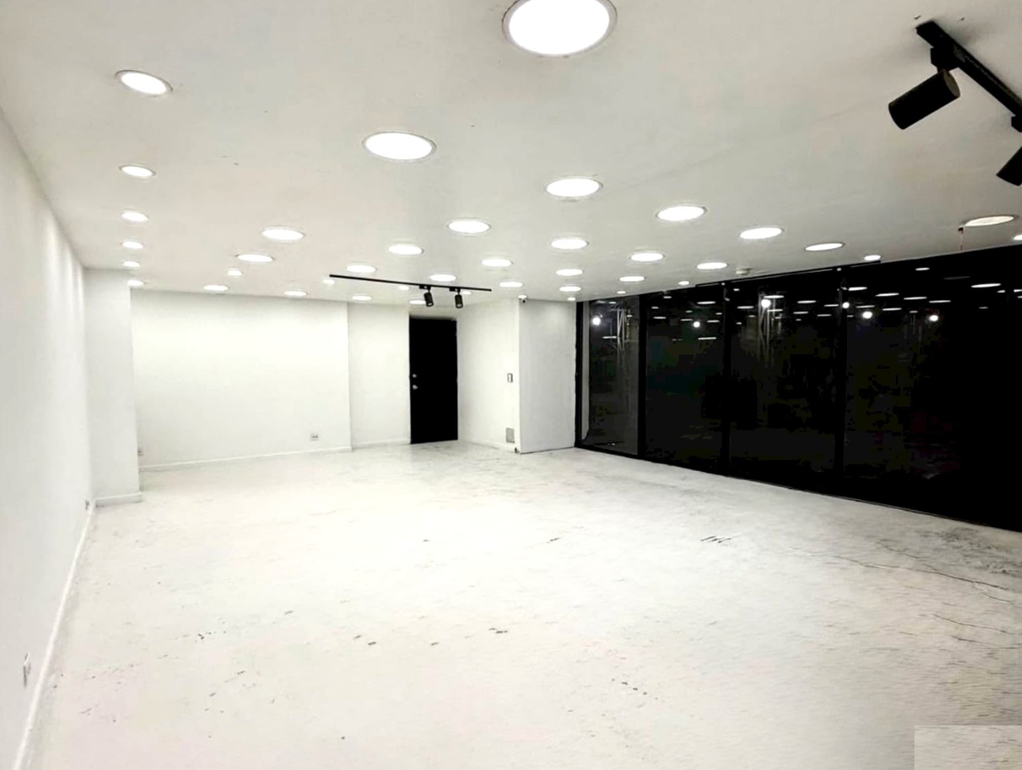 Local en arriendo en Centro, Medellín — foto 4 de 11