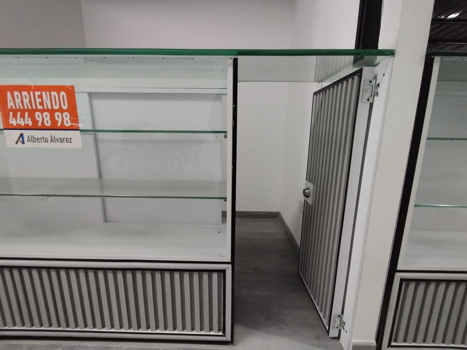 Local en arriendo en La Candelaria, Centro, Medellín — foto 4 de 9