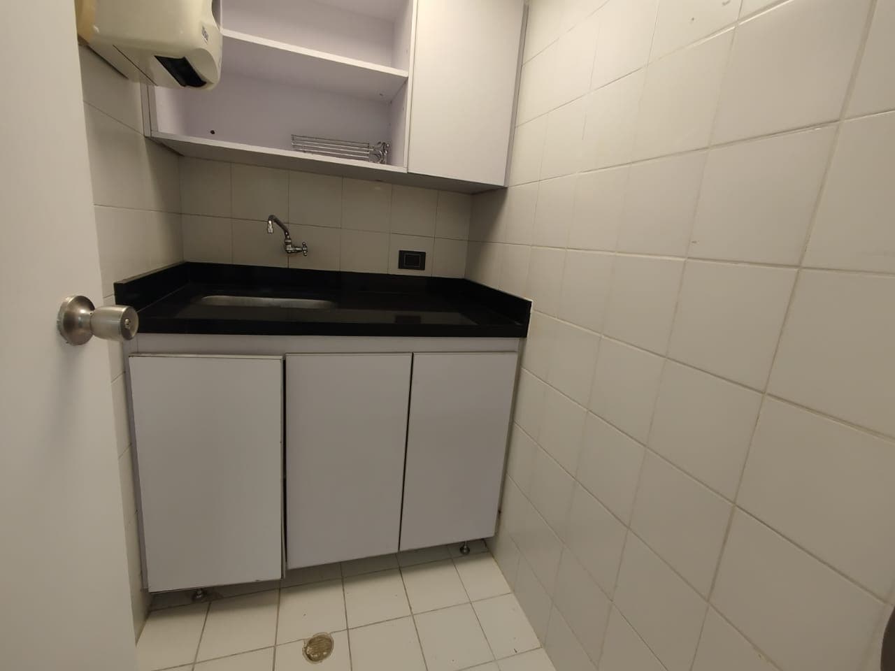 Oficina en arriendo en El Poblado, Medellín — foto 5 de 11