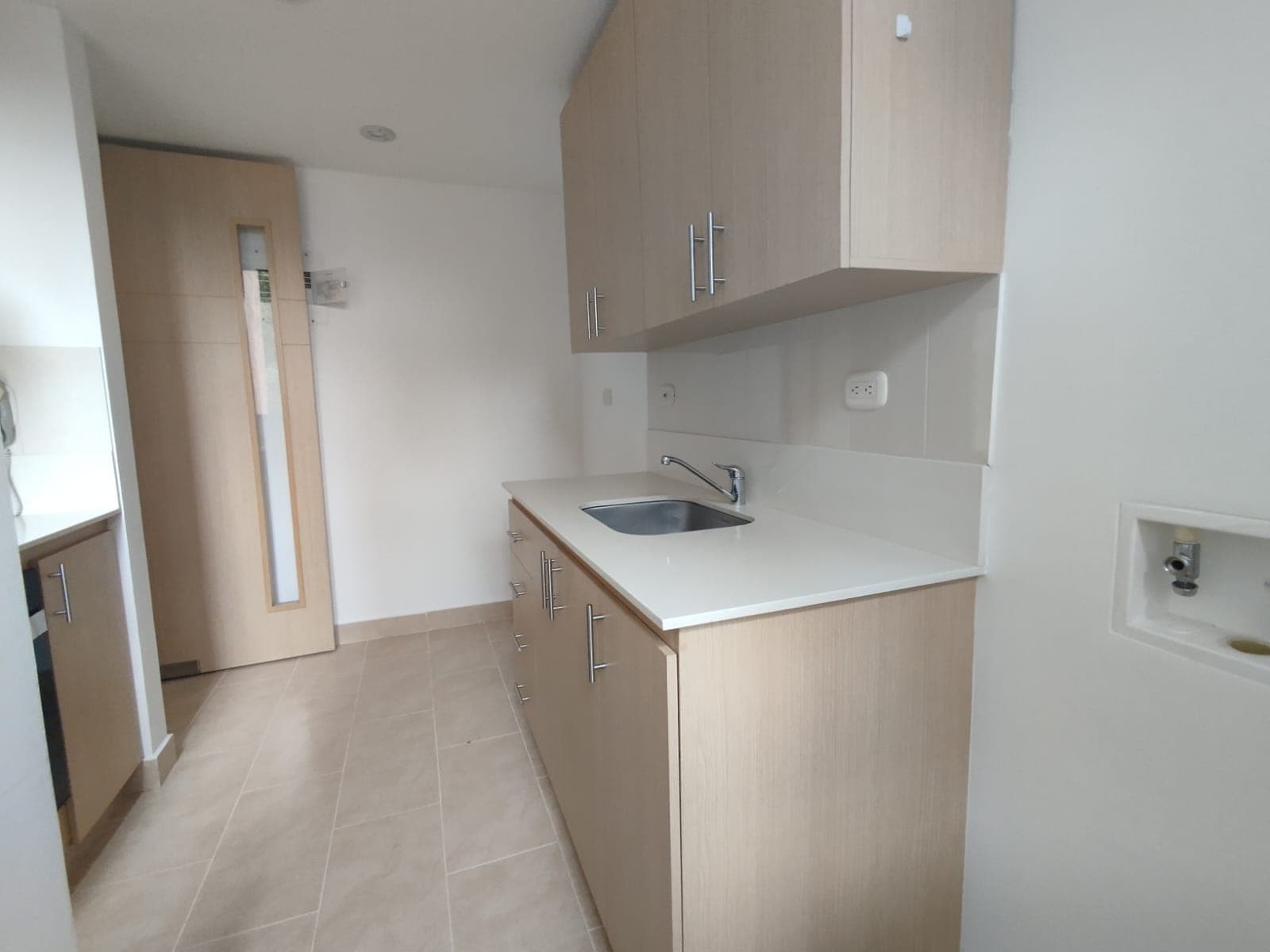 Apartamento en arriendo en Camino Verde, Envigado — foto 3 de 16