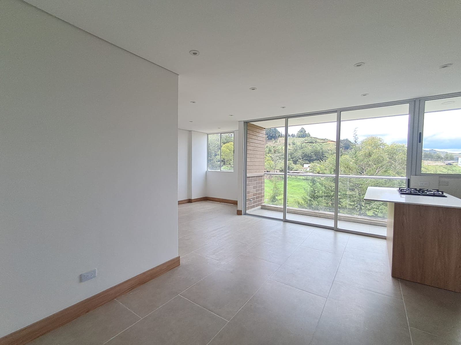 Apartamento en arriendo en La Ceja — foto 1 de 17