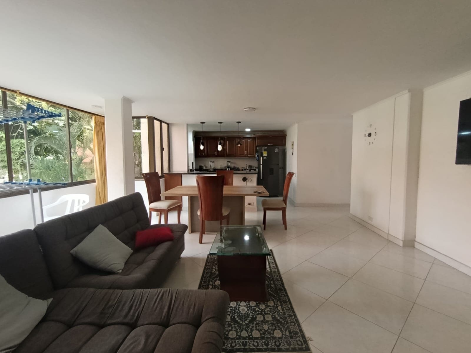 Apartamento en arriendo en Conquistadores, Laureles, Medellín — foto 1 de 15