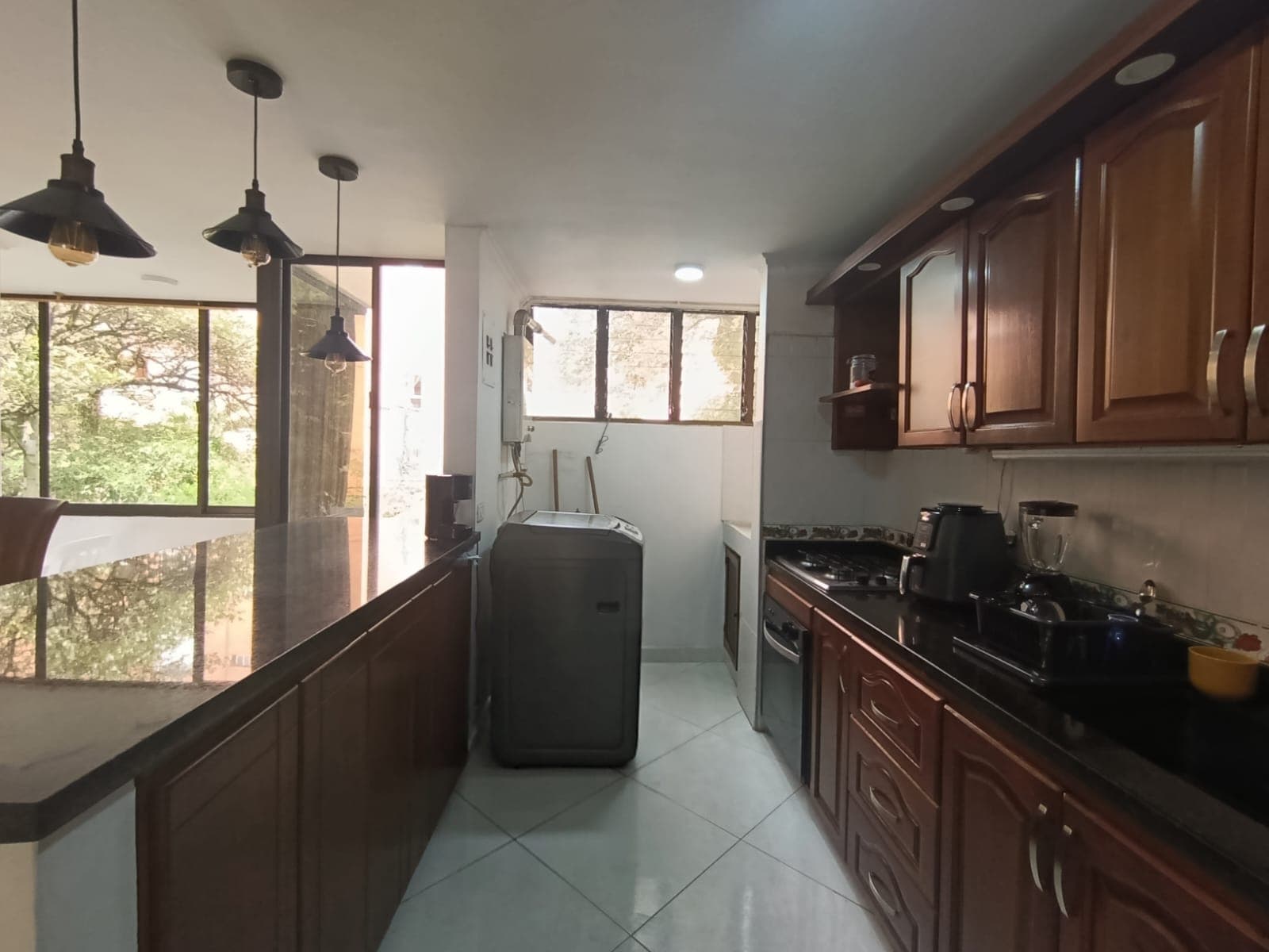 Apartamento en arriendo en Conquistadores, Laureles, Medellín — foto 5 de 15