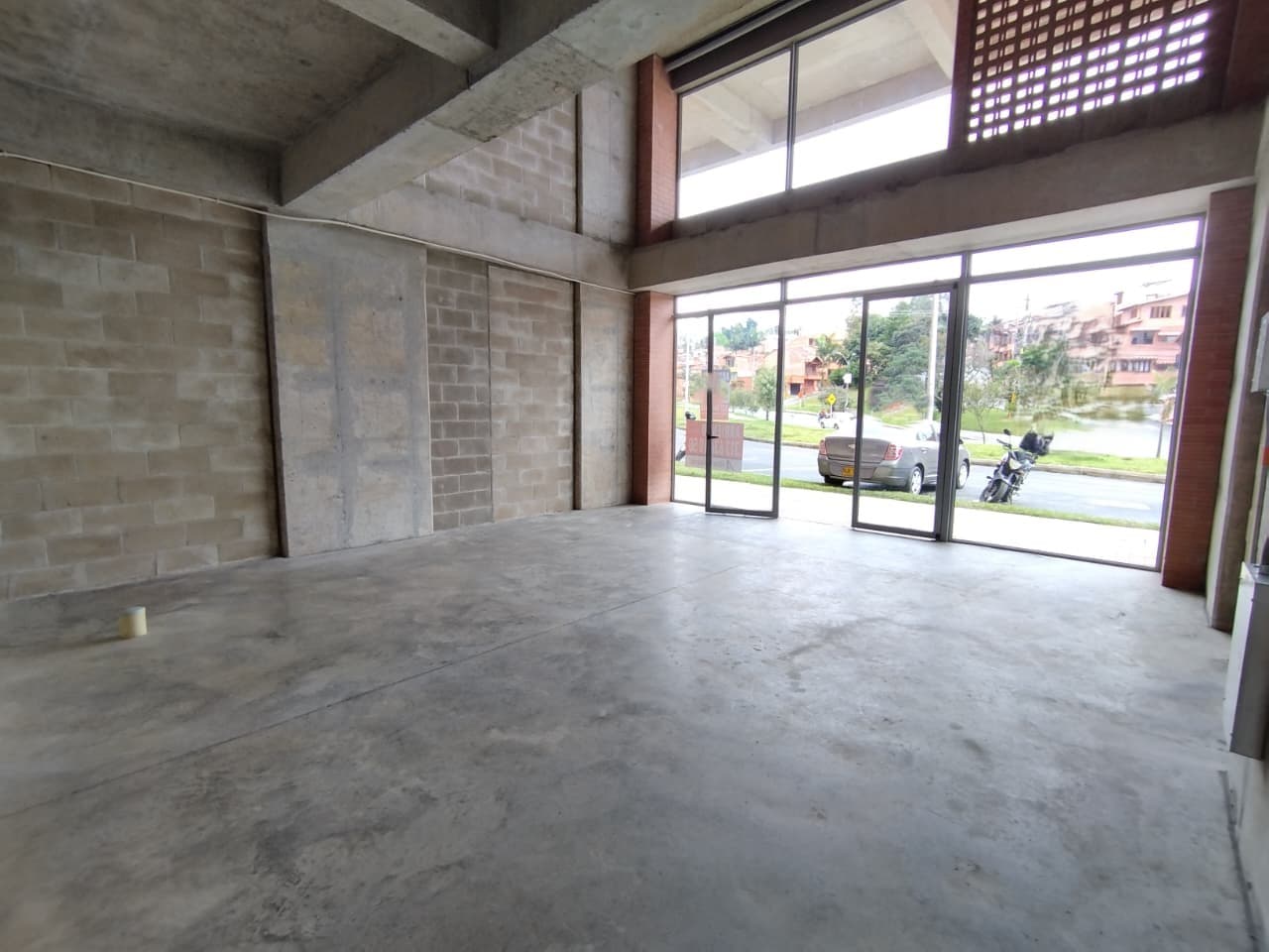 Local en arriendo en Rionegro — foto 1 de 8