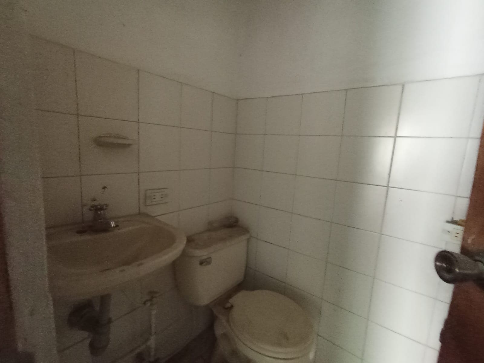 Local en arriendo en Trinidad, Guayabal, Medellín — foto 5 de 15