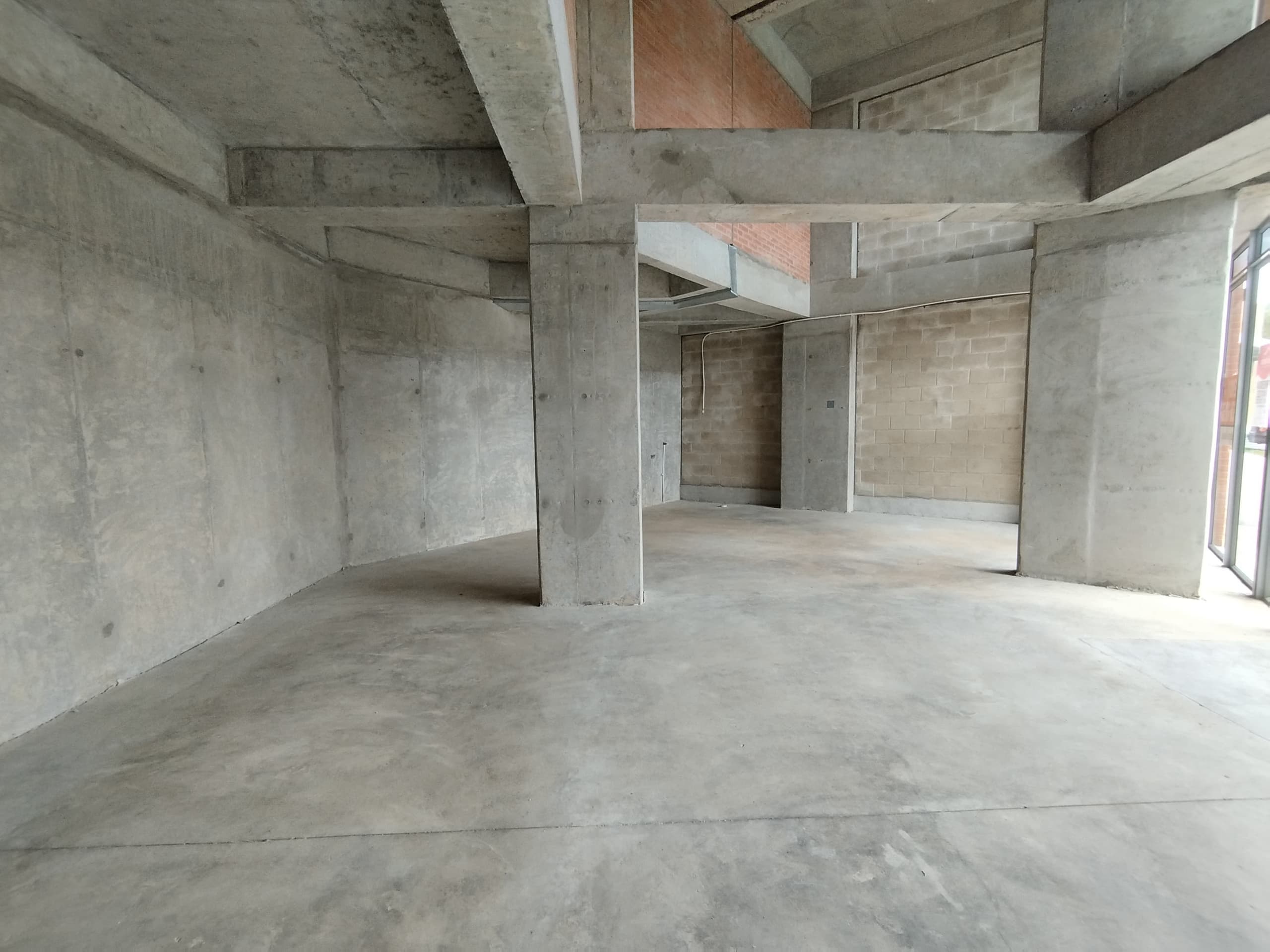 Local en arriendo en Rionegro — foto 2 de 9