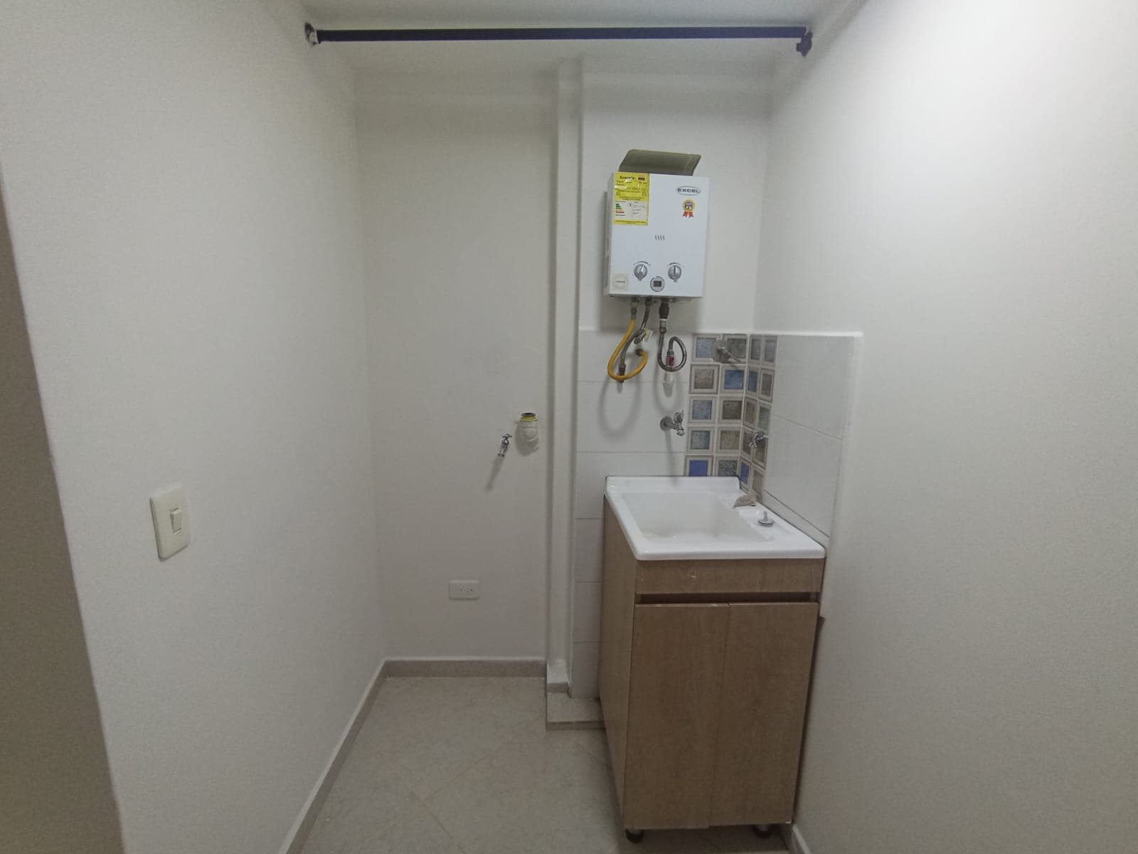Apartamento en arriendo en Asturias, Itagui — foto 5 de 13