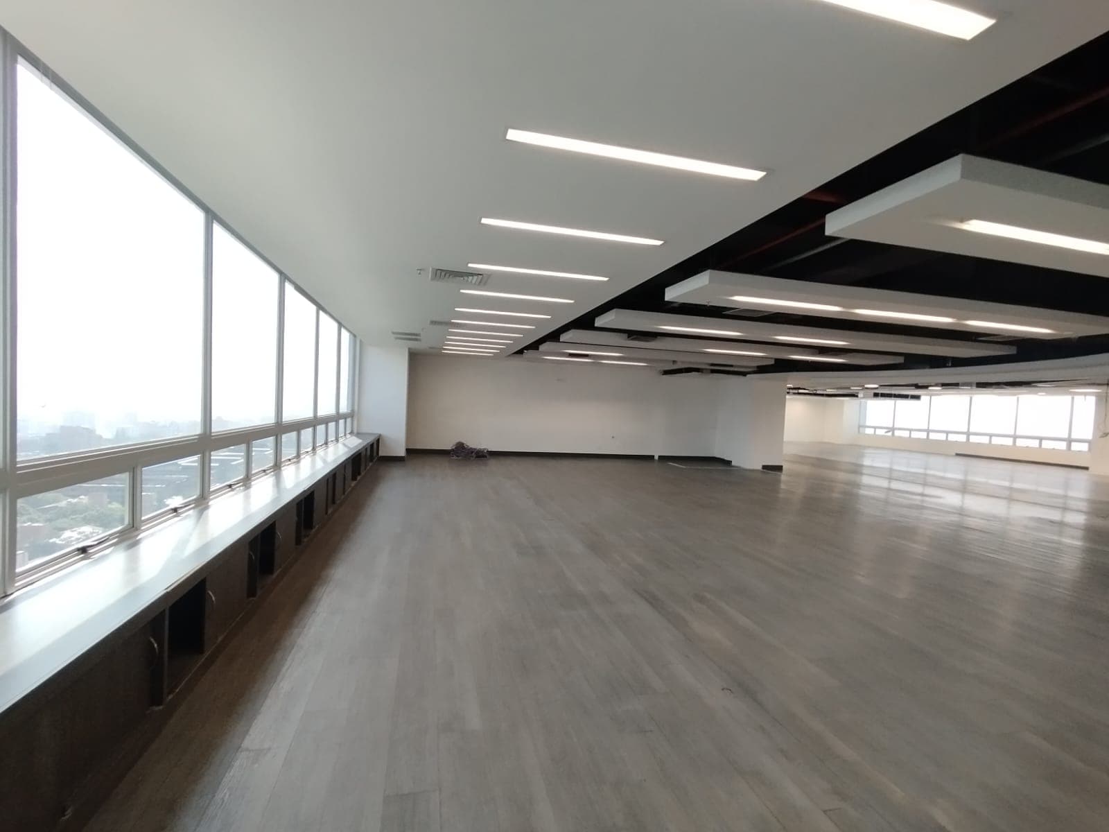 Oficina en arriendo en Los Alpes, Belen, Medellín — foto 2 de 14
